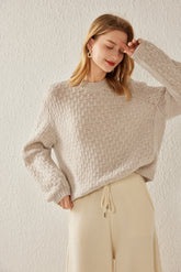 Round Neck Floral Pullover