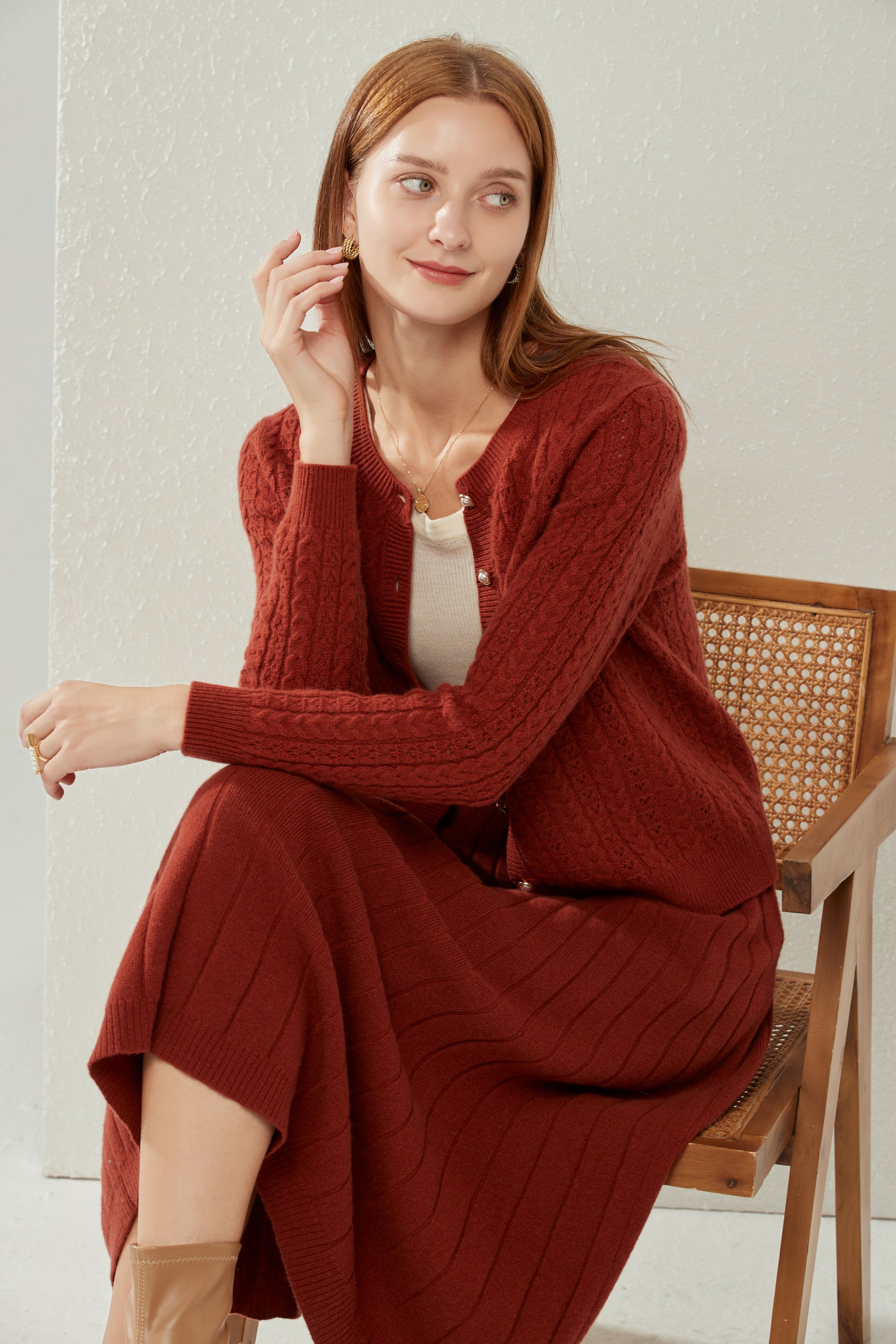 Crew Neck Thickened Cable Cardigan