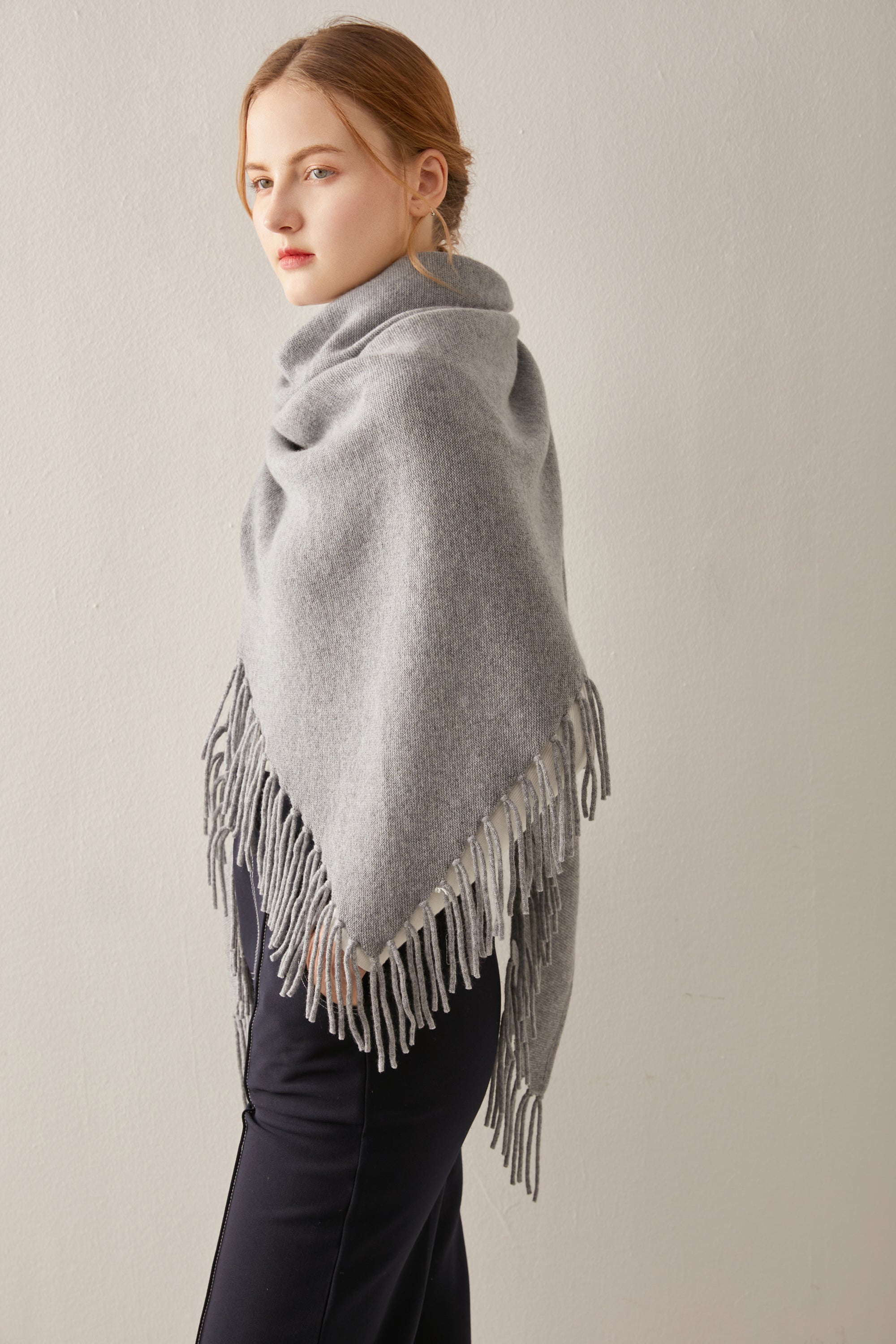 Double Reverse Stitch Tassel Shawl