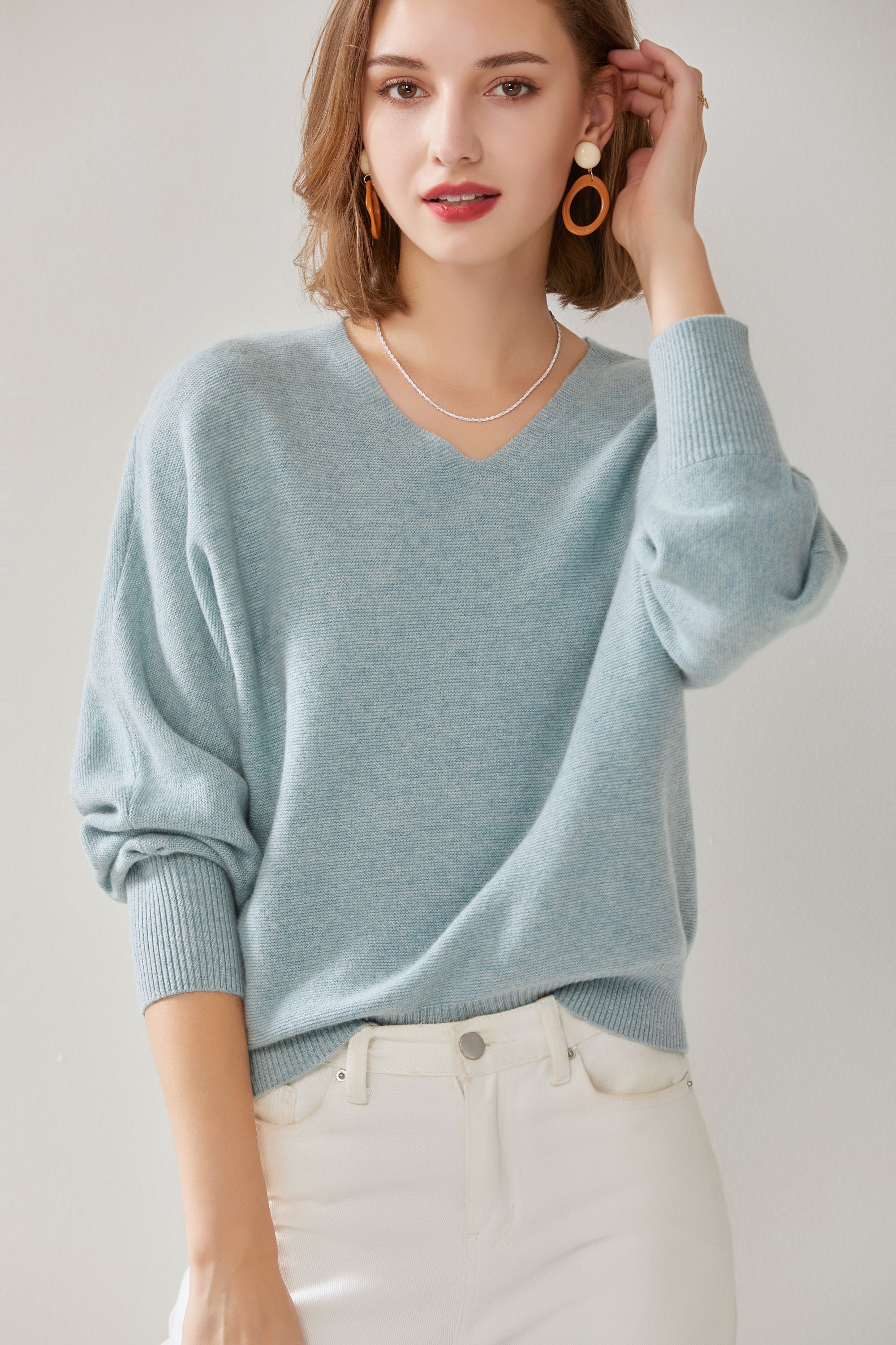 V-Neck Double Stitch Lantern Sleeve Pullover