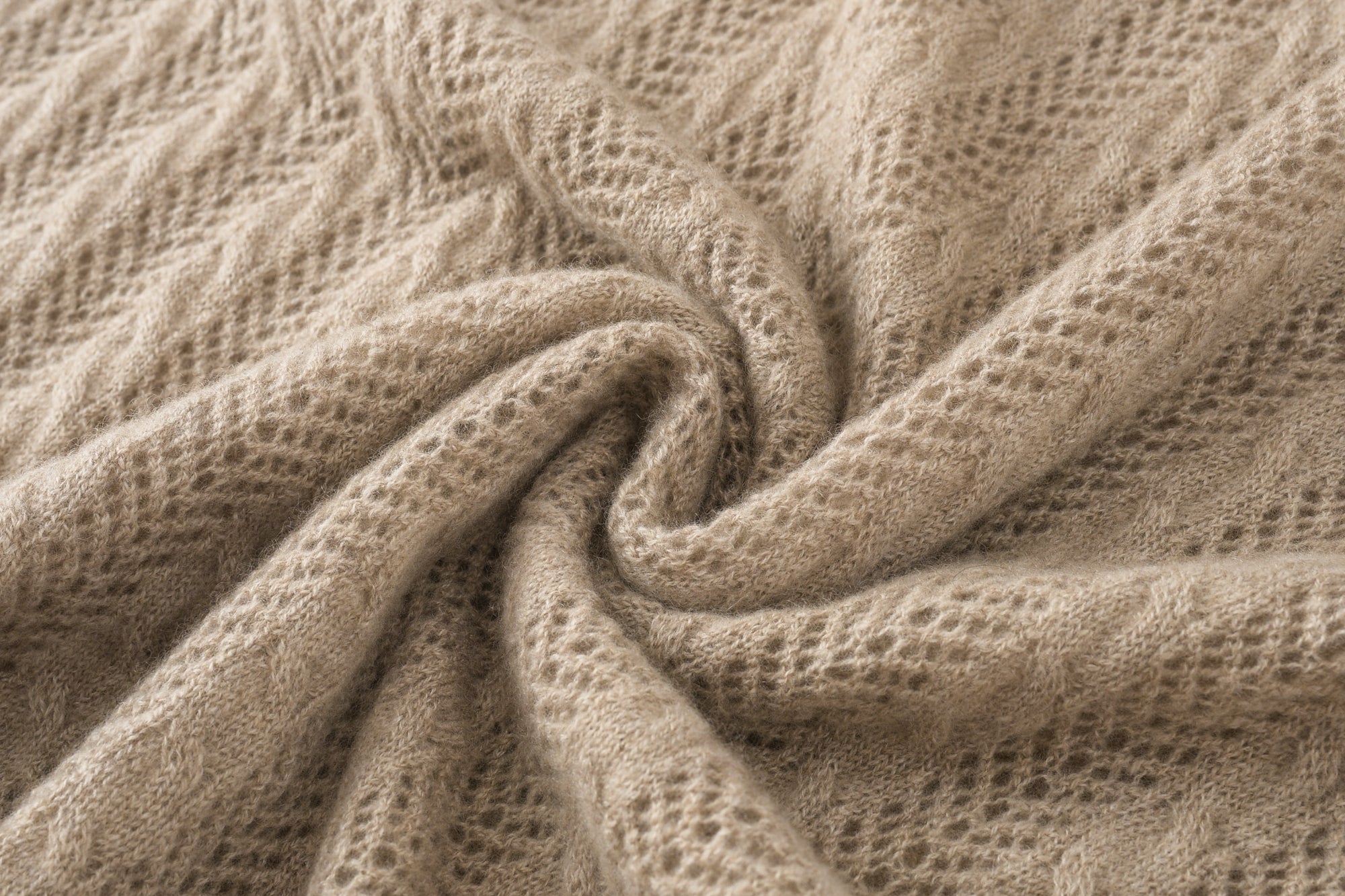 Cashmere Mesh Shawl