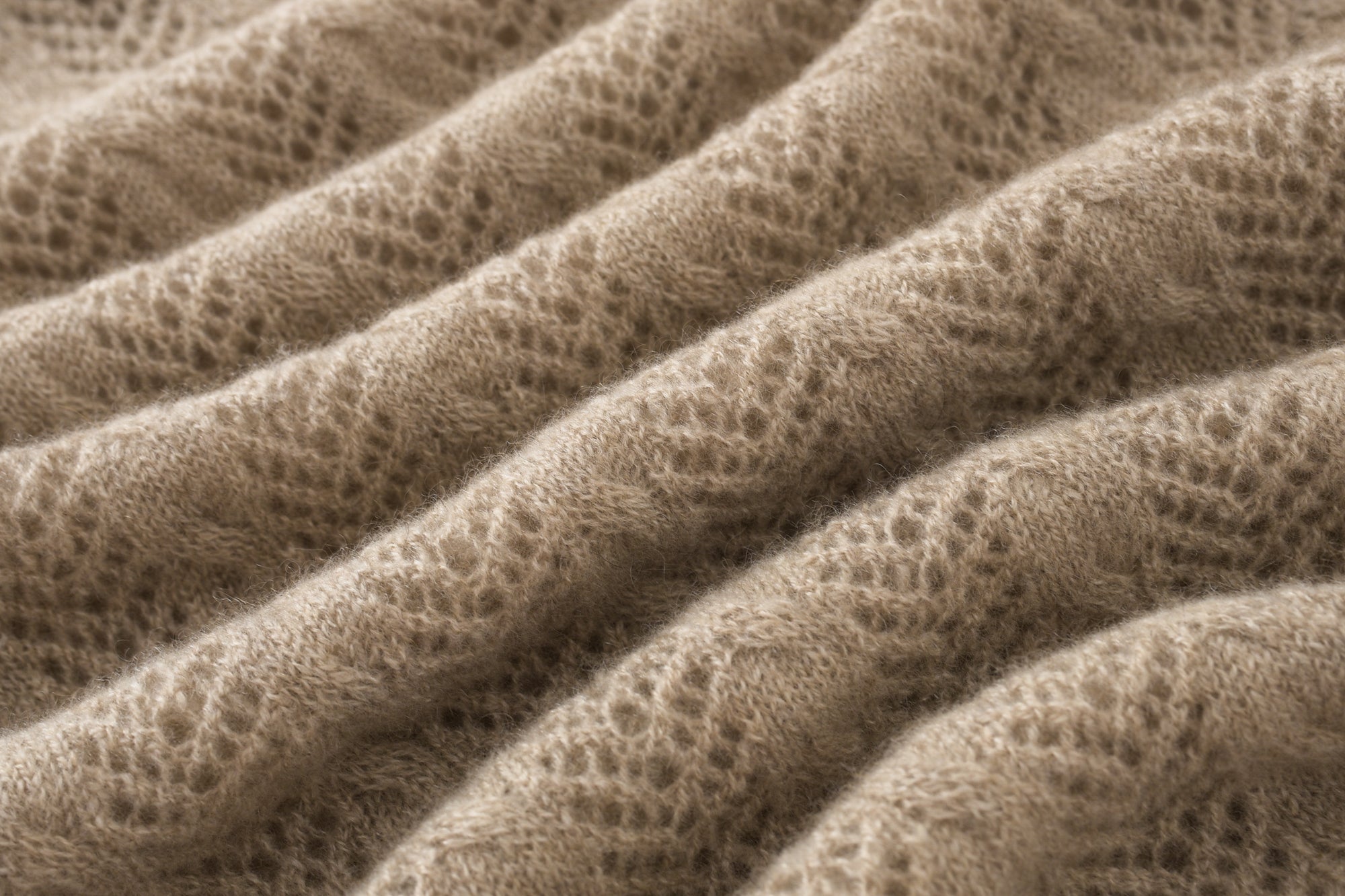Cashmere Mesh Shawl