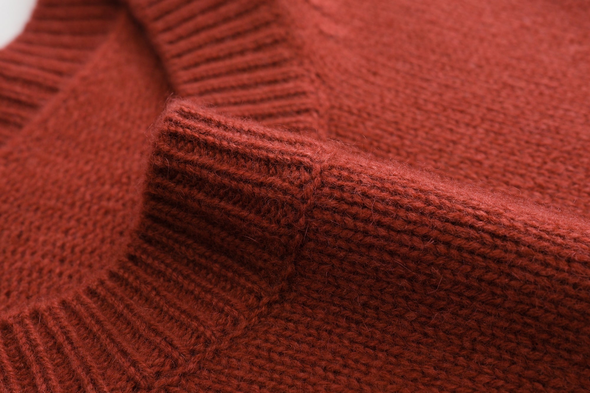 Round Neck Thick Cashmere Sweater