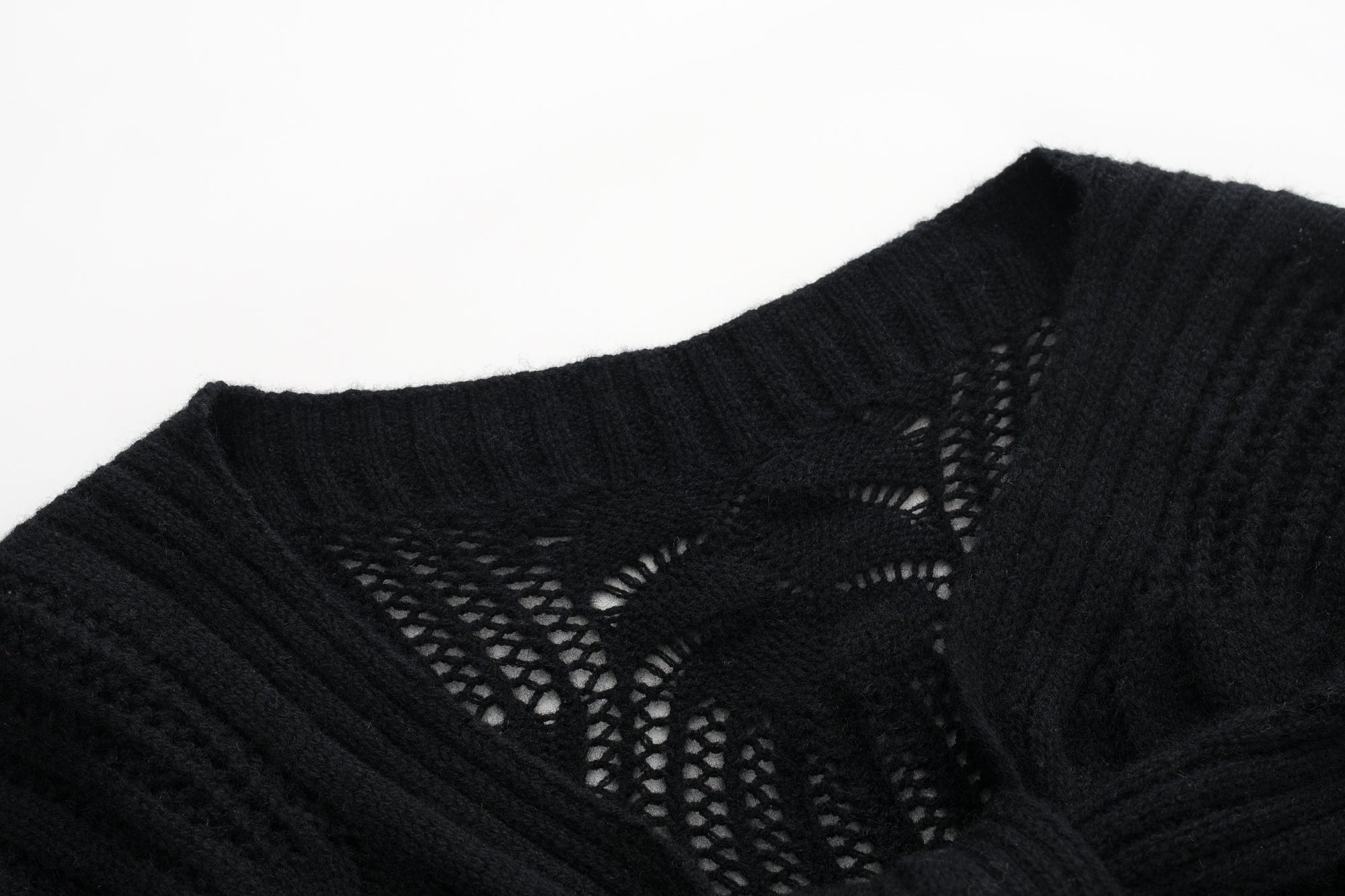Short Mesh Cape