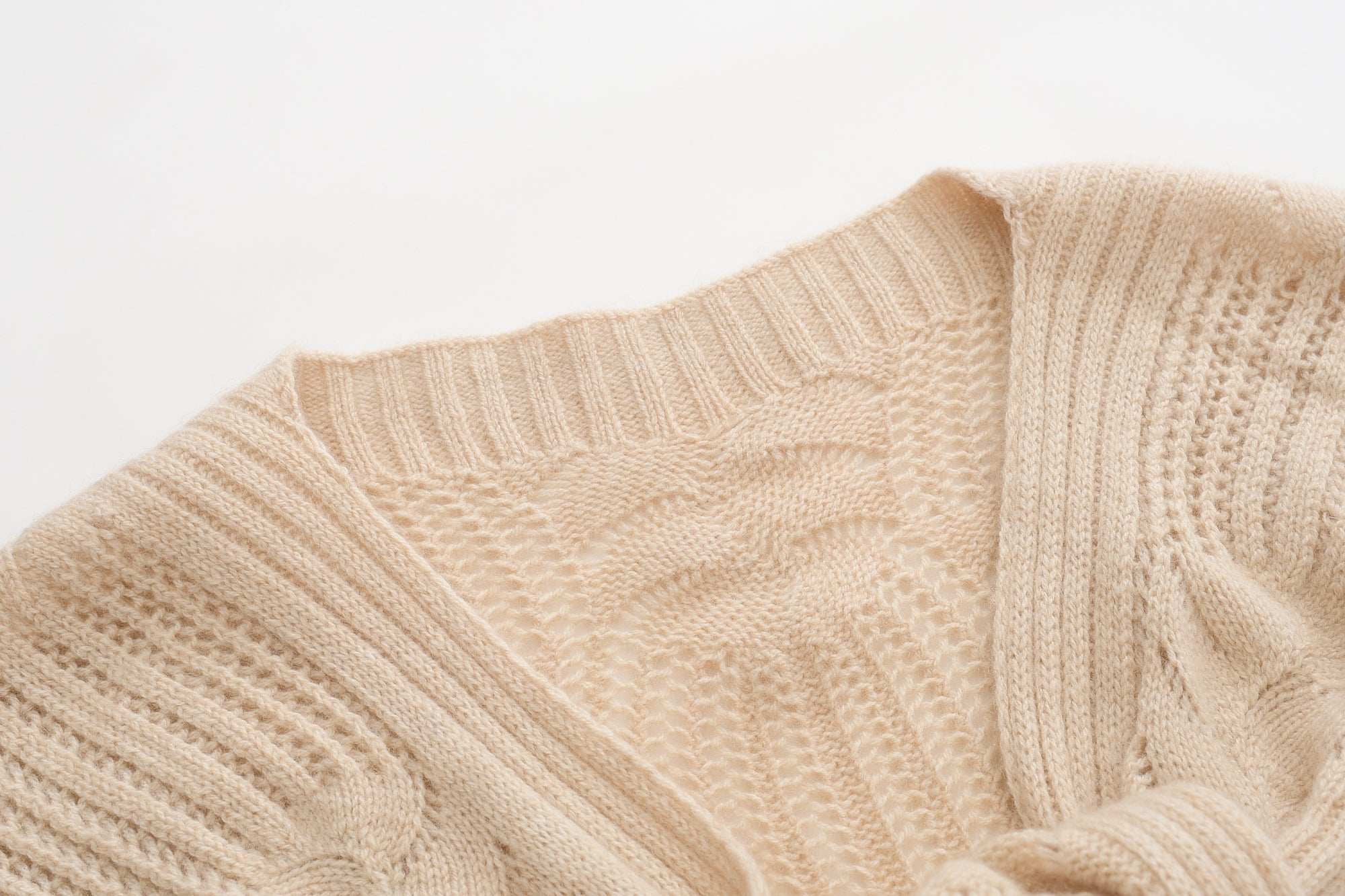 Short Mesh Cape