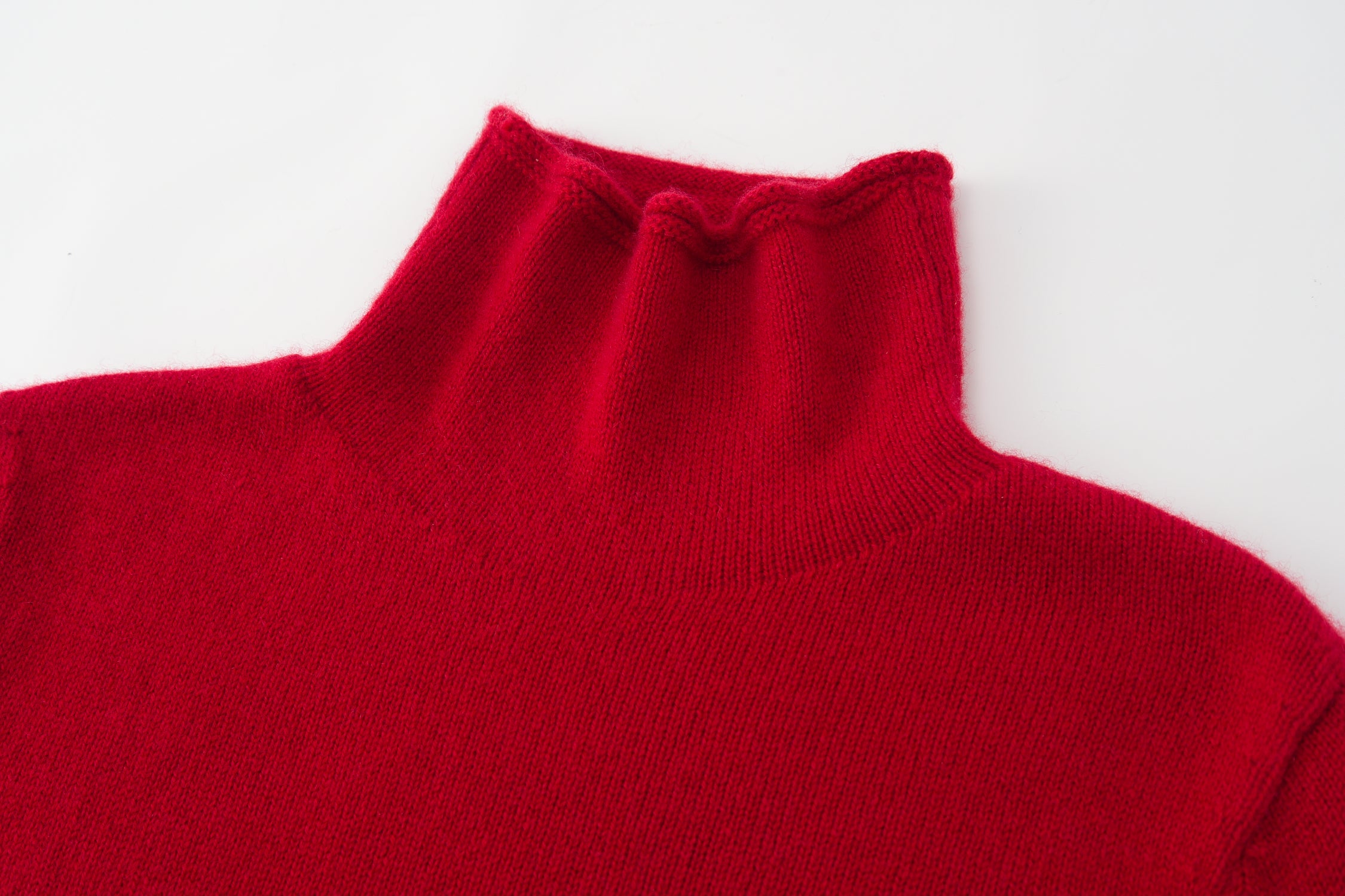 Free Collar Thick Pullover