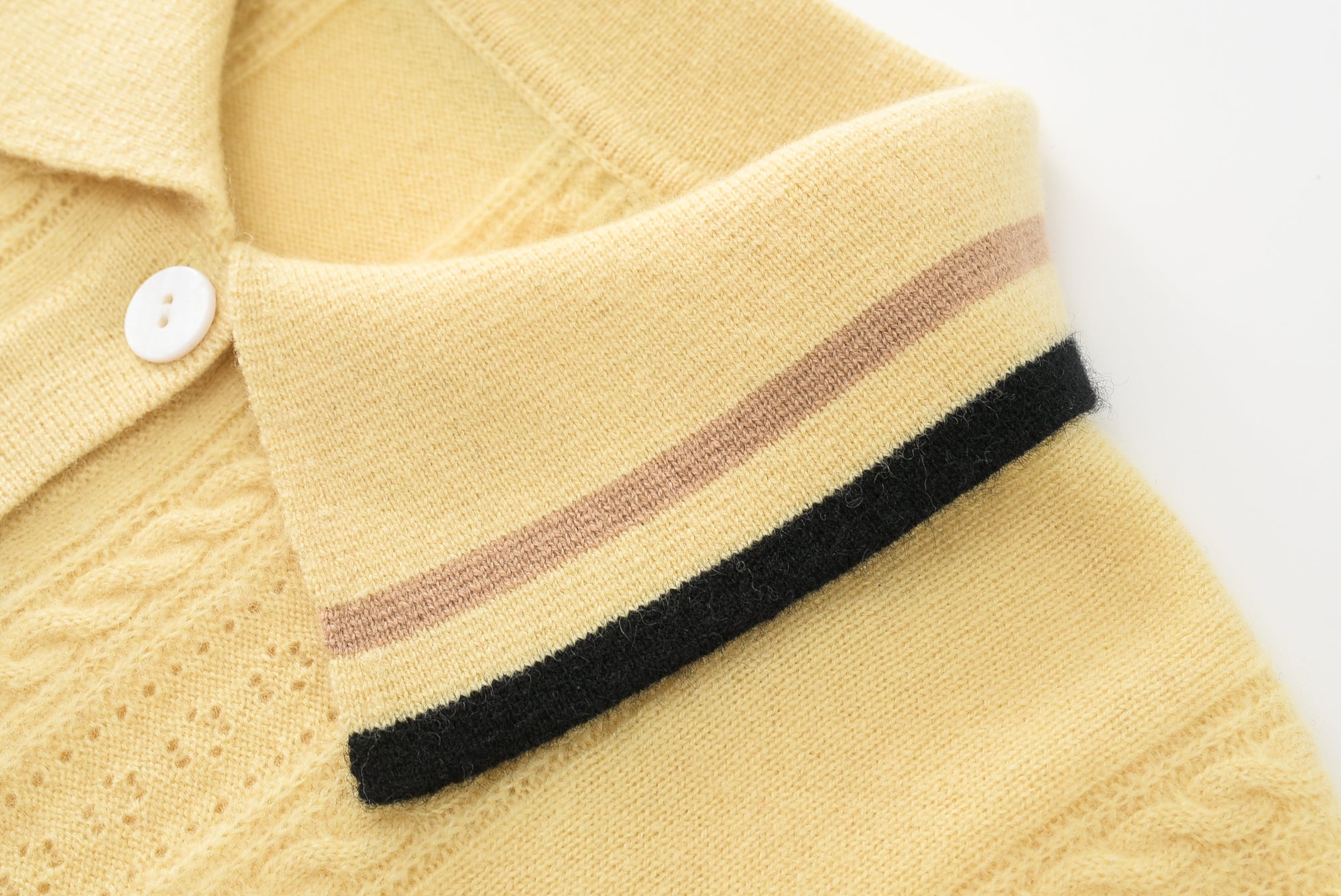 T-shirt Collar Cable-knit Sweatshirt