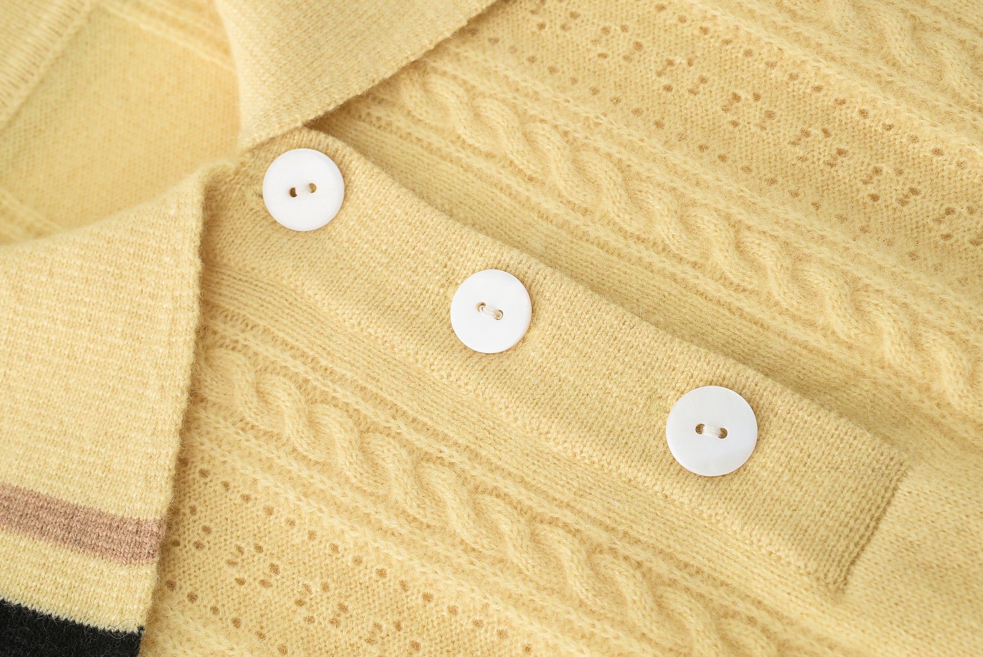 T-shirt Collar Cable-knit Sweatshirt