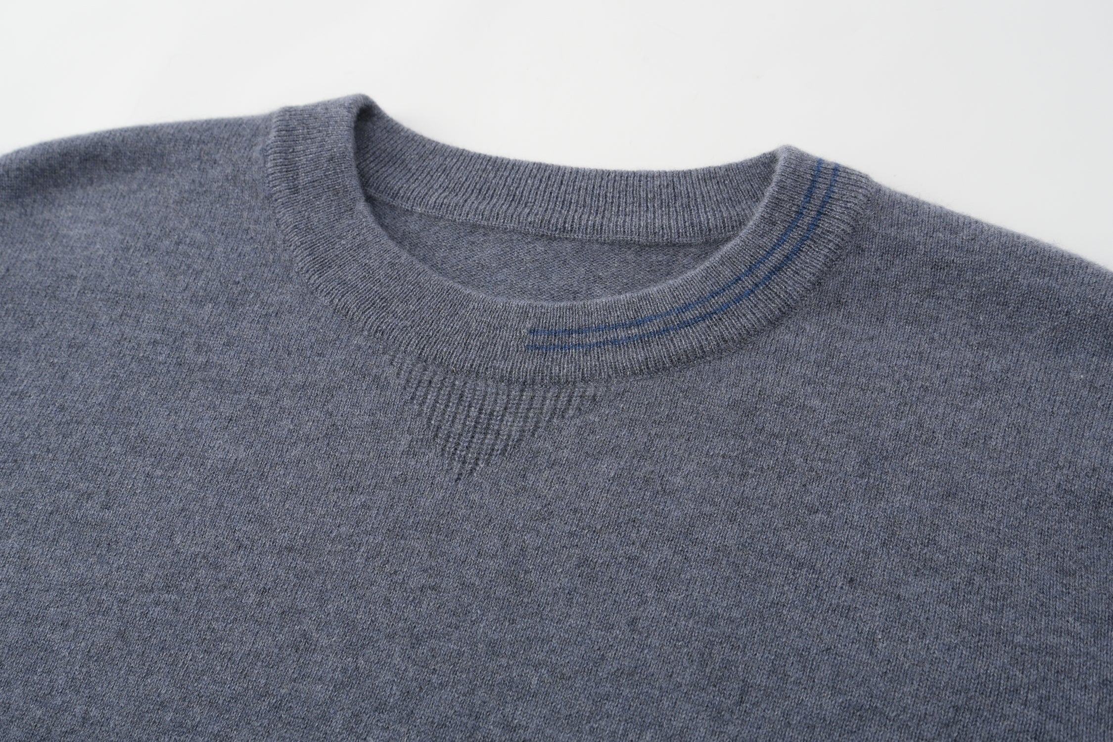 Round Neck Cashmere Sweater