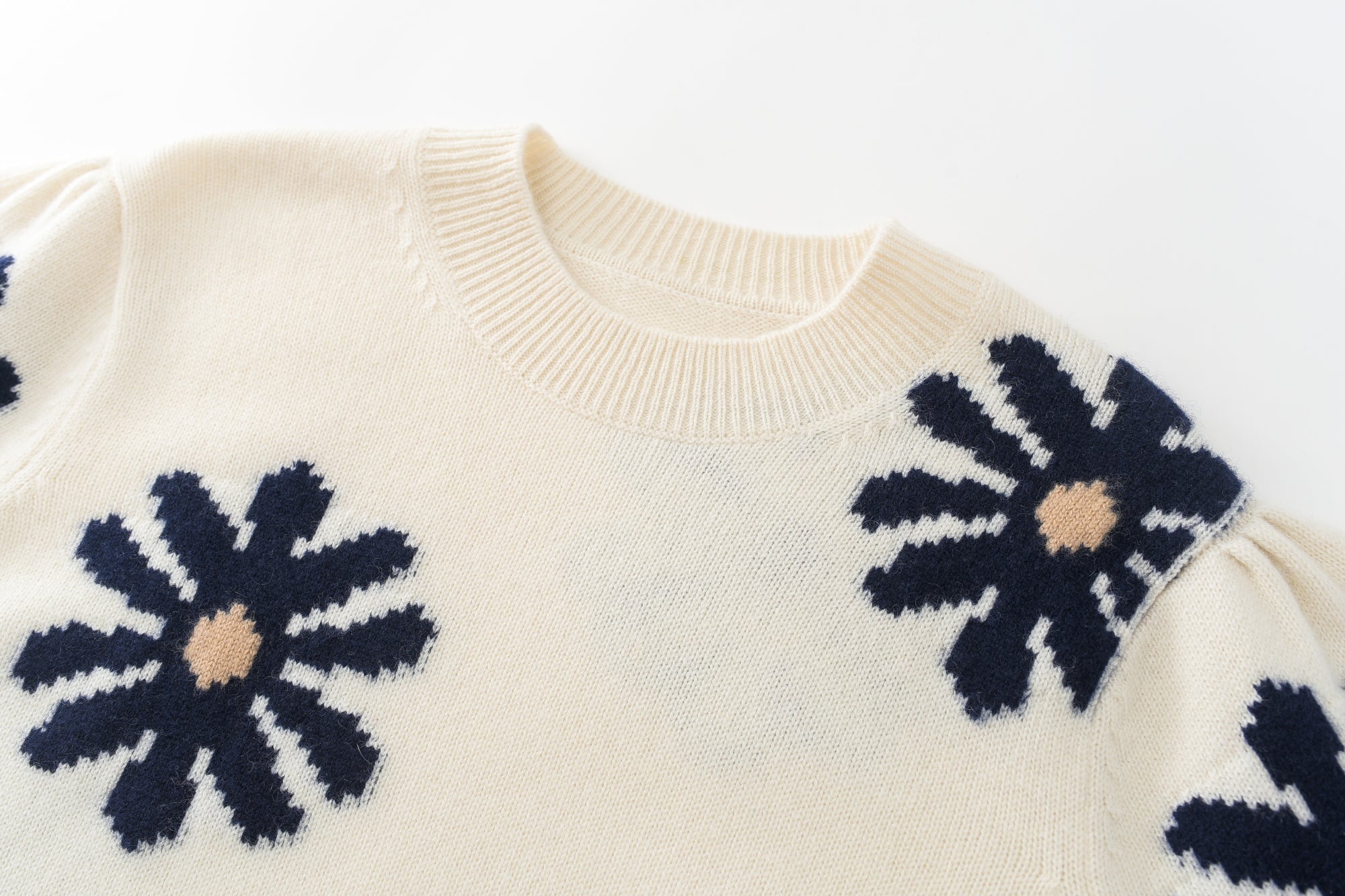 Round Neck Jacquard Cashmere Sweater