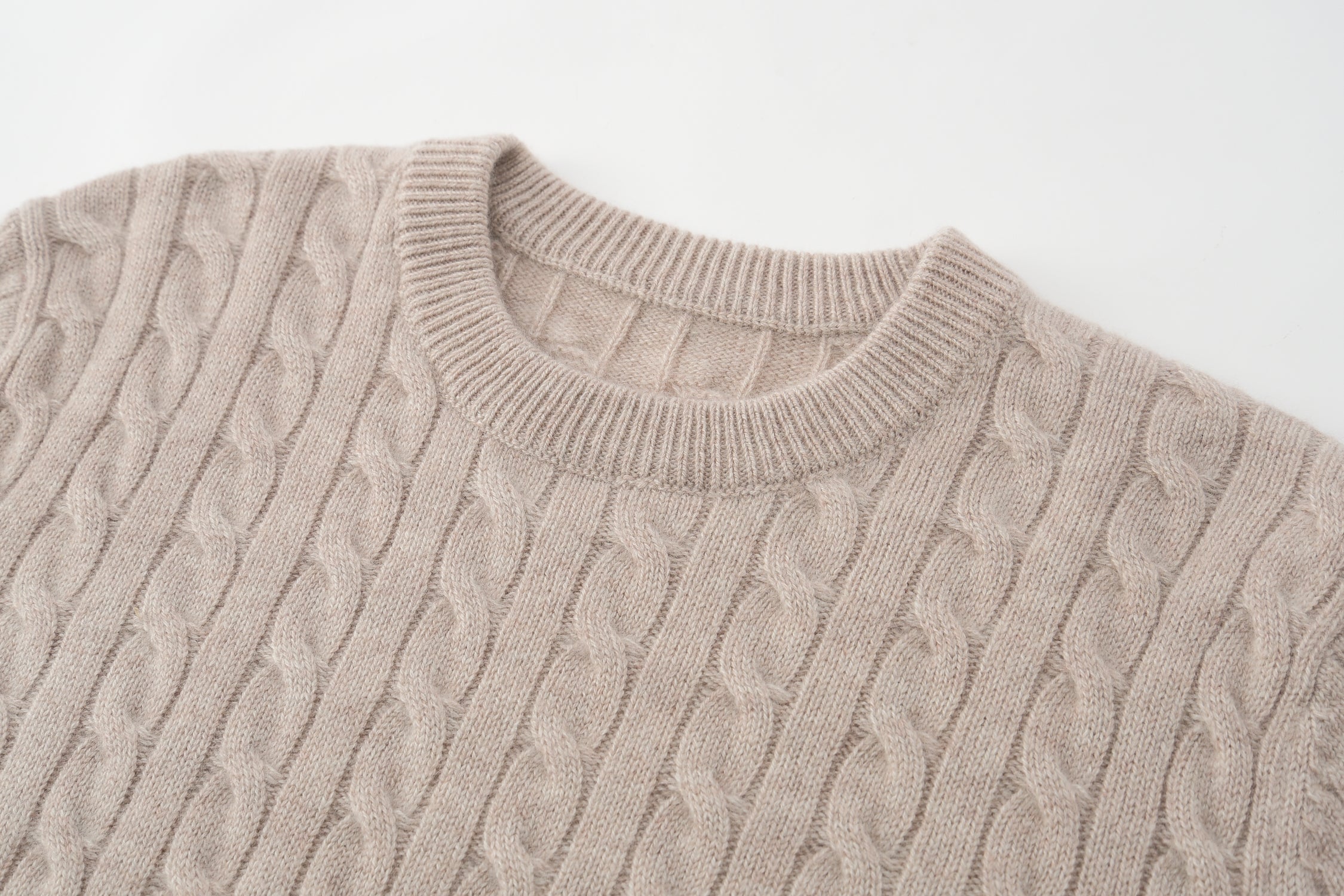 Crew Neck Thickened Cable Knit Cashmere Pullover