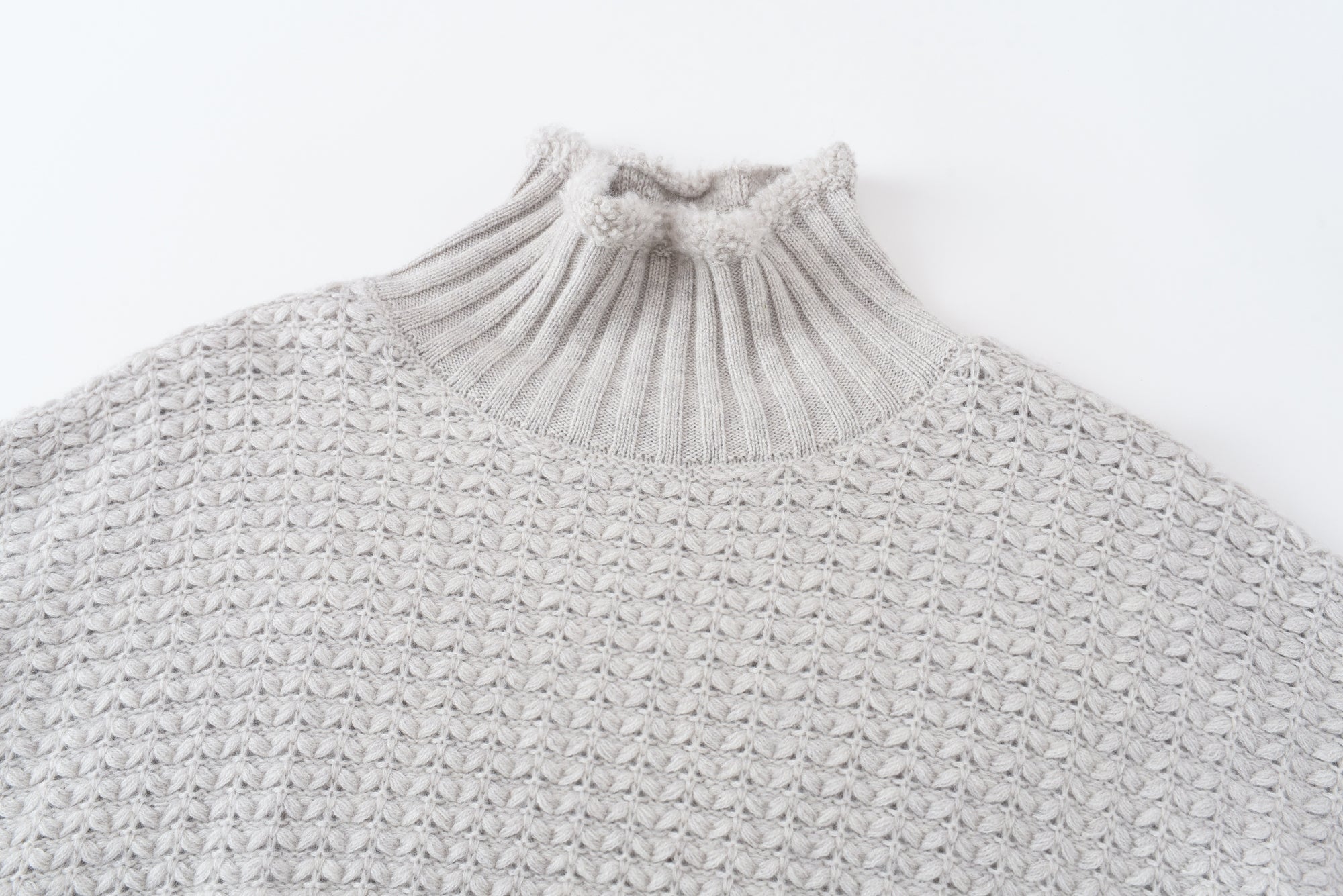 Stand Collar Thickened Floral Pullover