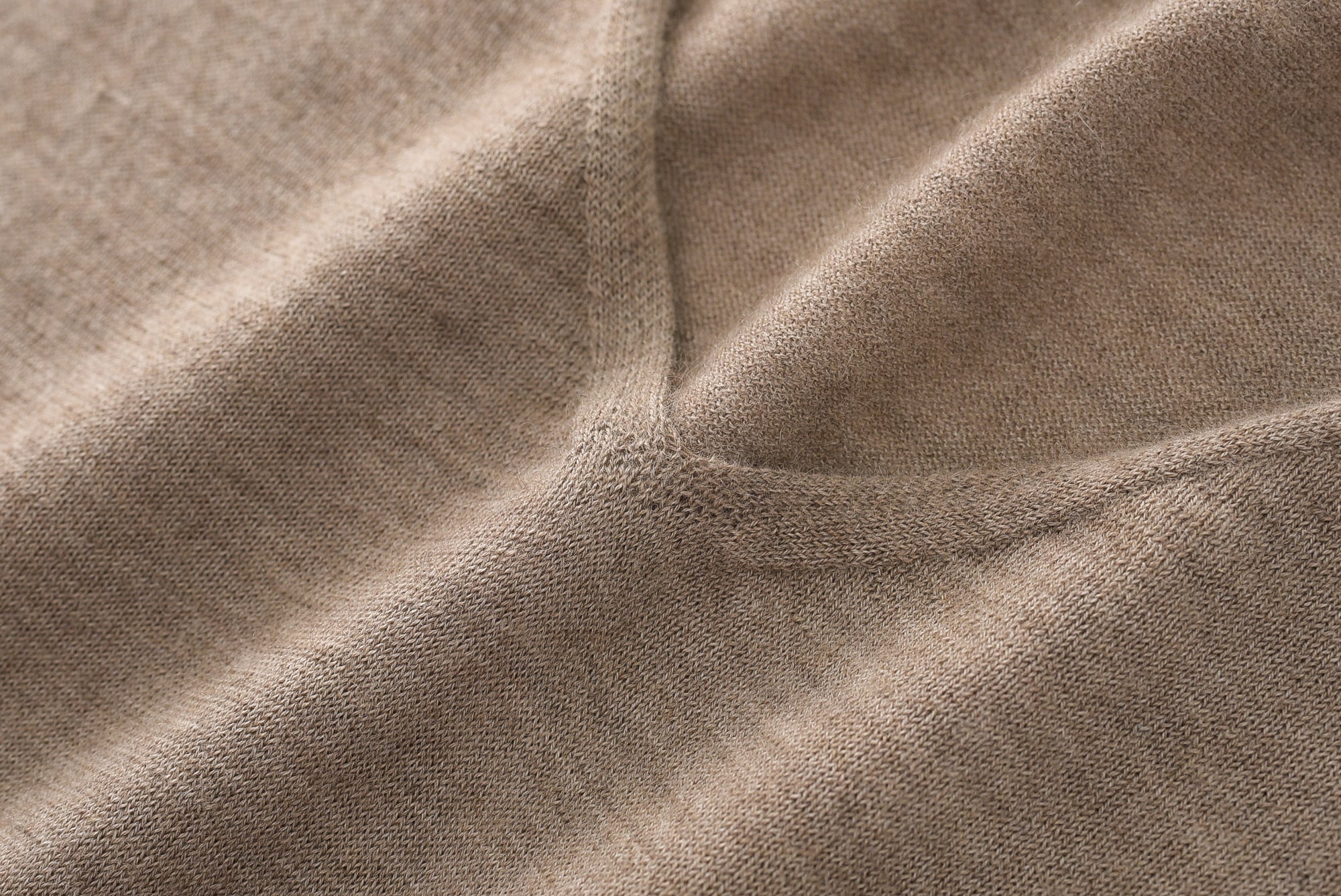Worsted V-neck Pullover