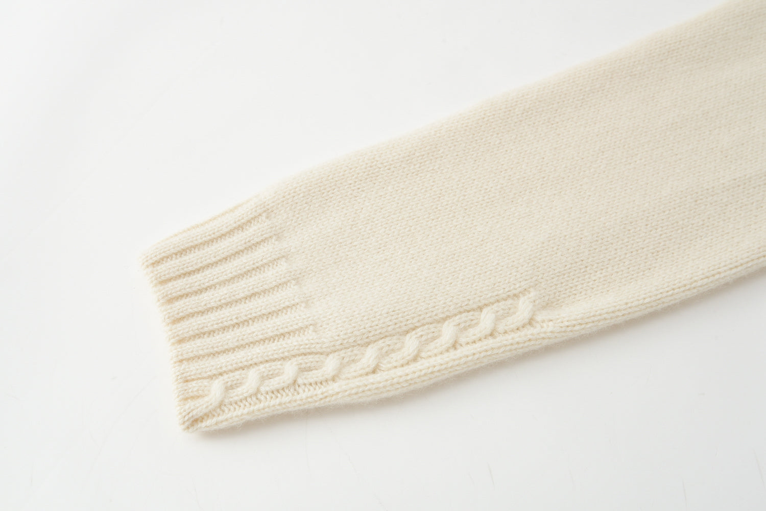 Half Turtleneck Thickened Cable Pullover