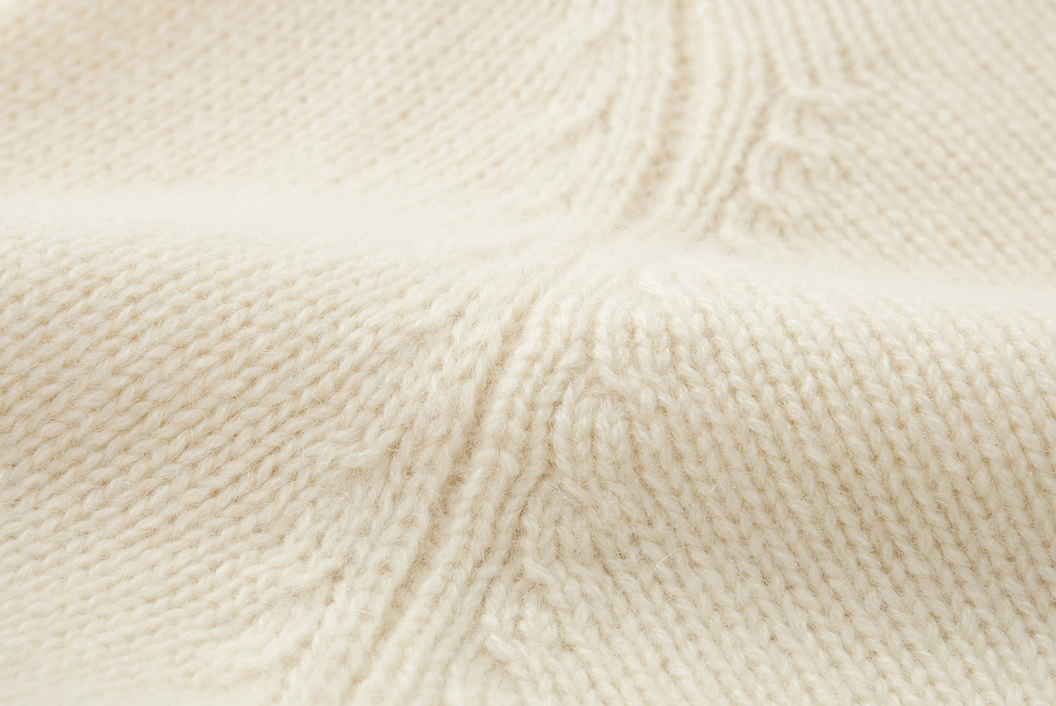 Half Turtleneck Thickened Cable Pullover