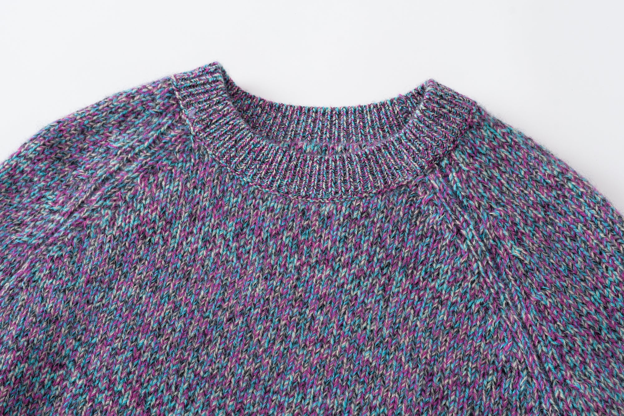 Round Neck Fancy Yarn Thick Pullover