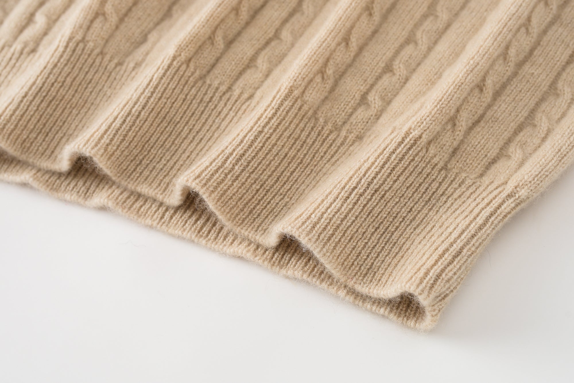 Lapel Half-open Cable Cardigan