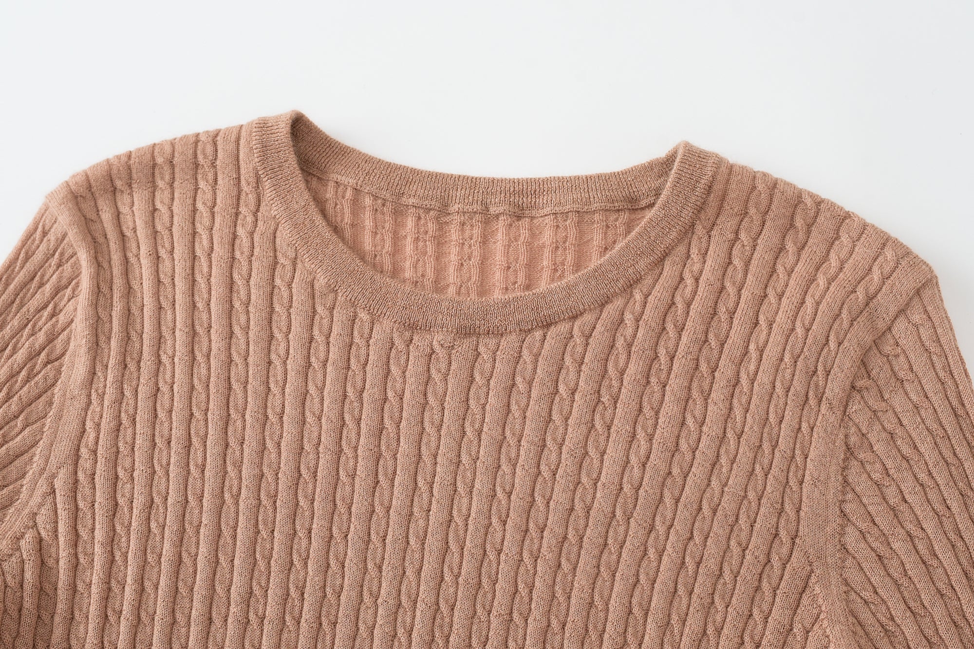 Worsted Crew Neck Cable Pullover