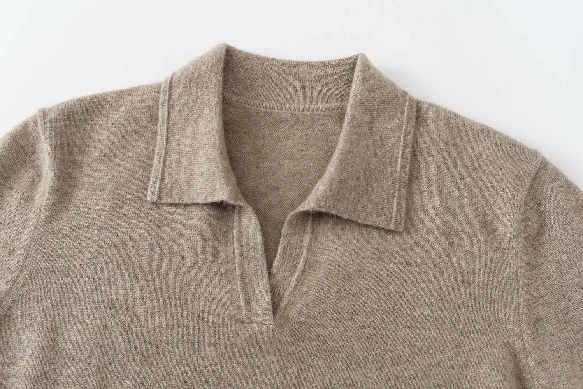 Small Lapel Pullover