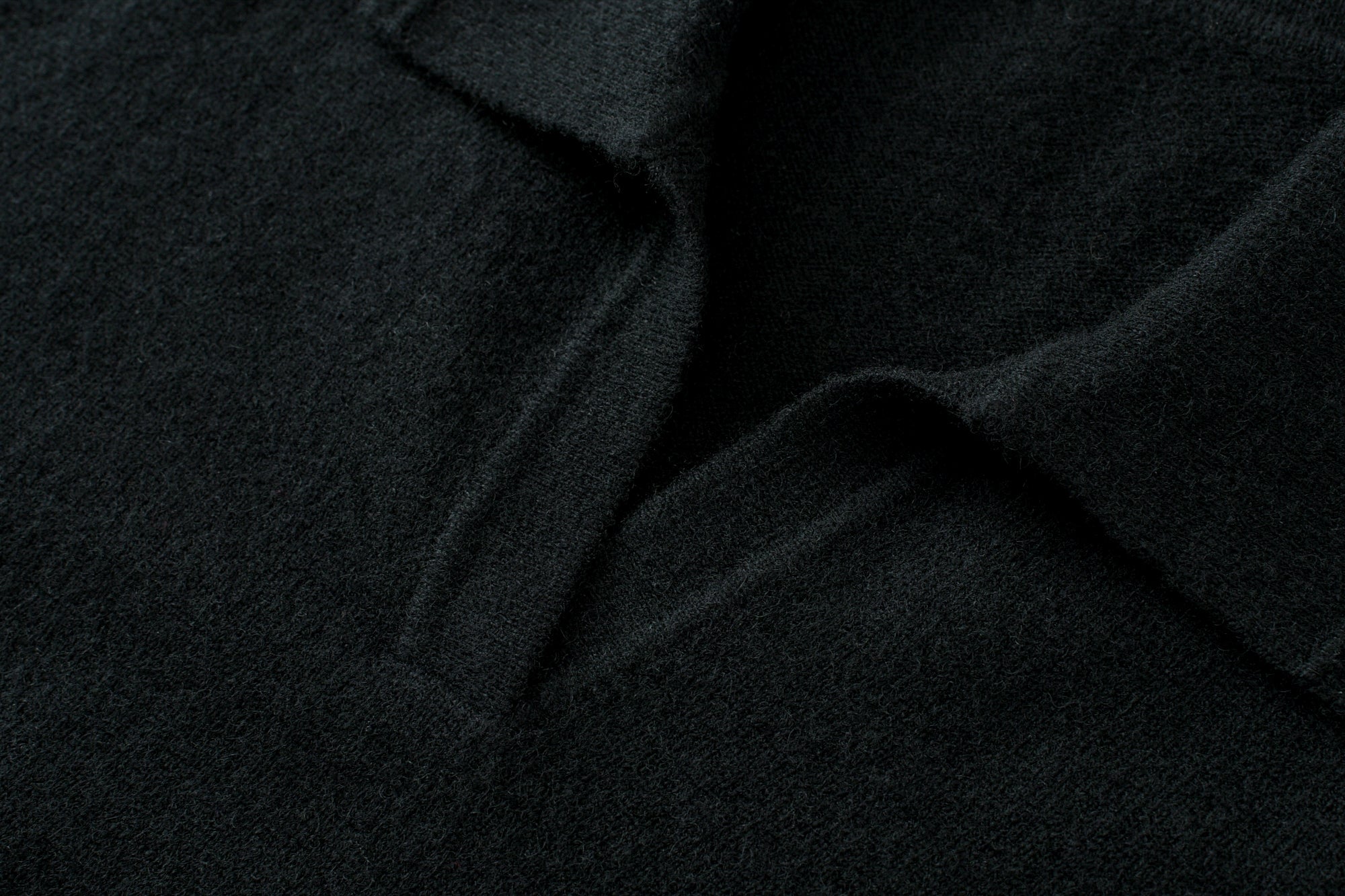 Small Lapel Pullover