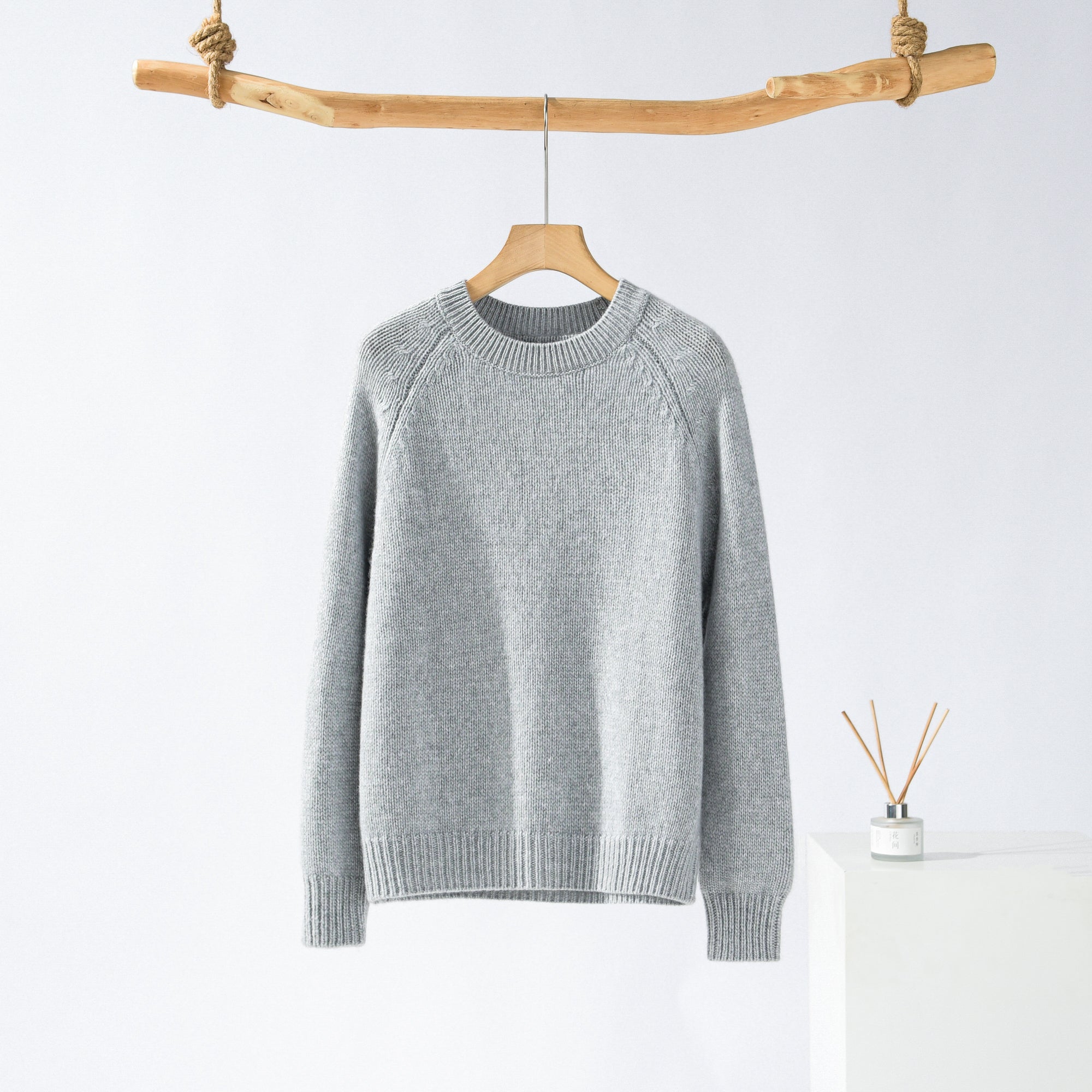 Round Neck Fancy Yarn Thick Pullover
