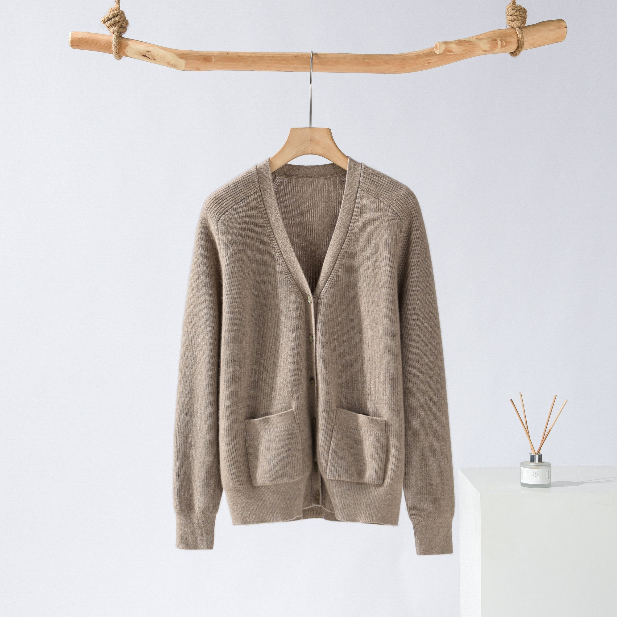 V-Neck Single-Breasted Cardigan