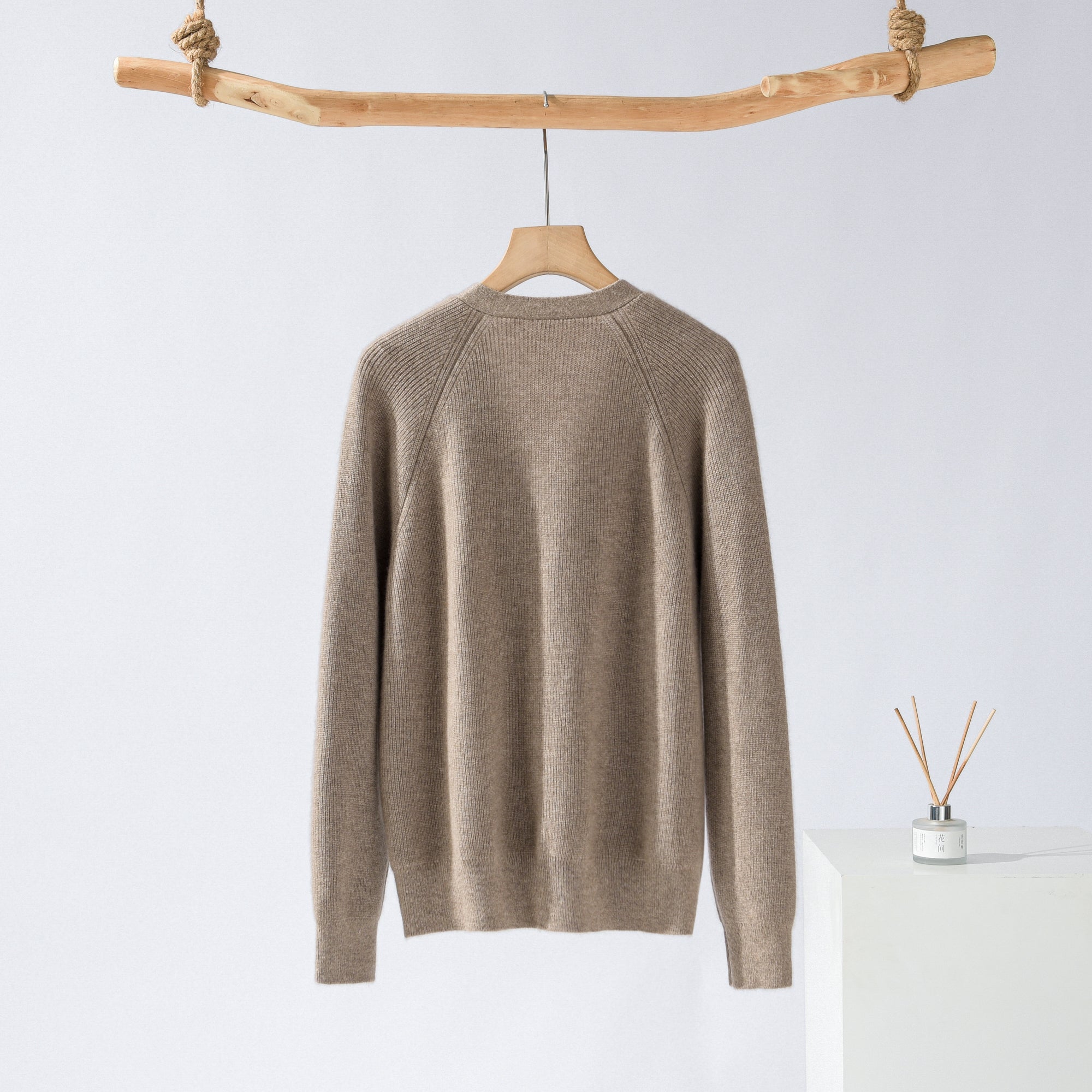 V-Neck Single-Breasted Cardigan