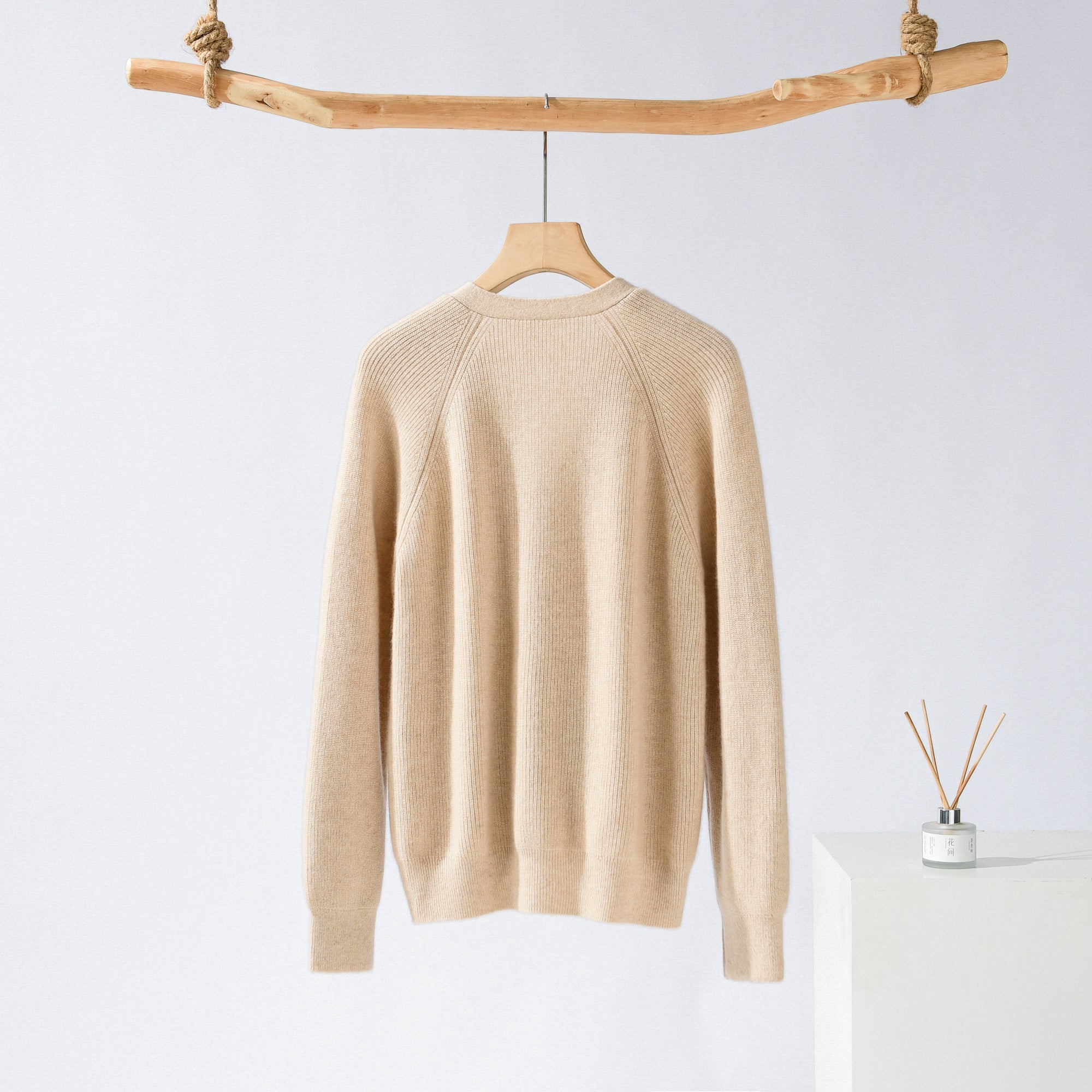 V-Neck Single-Breasted Cardigan