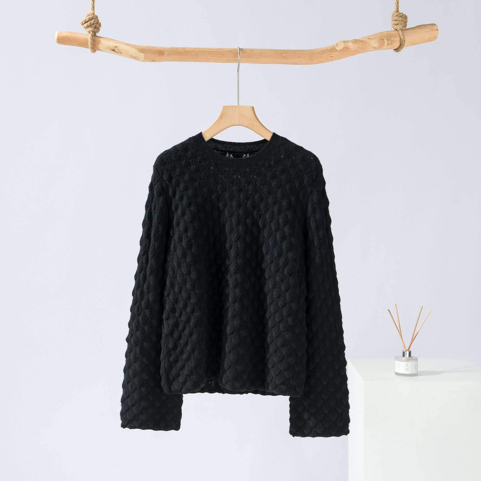 Round Neck Floral Cardigan