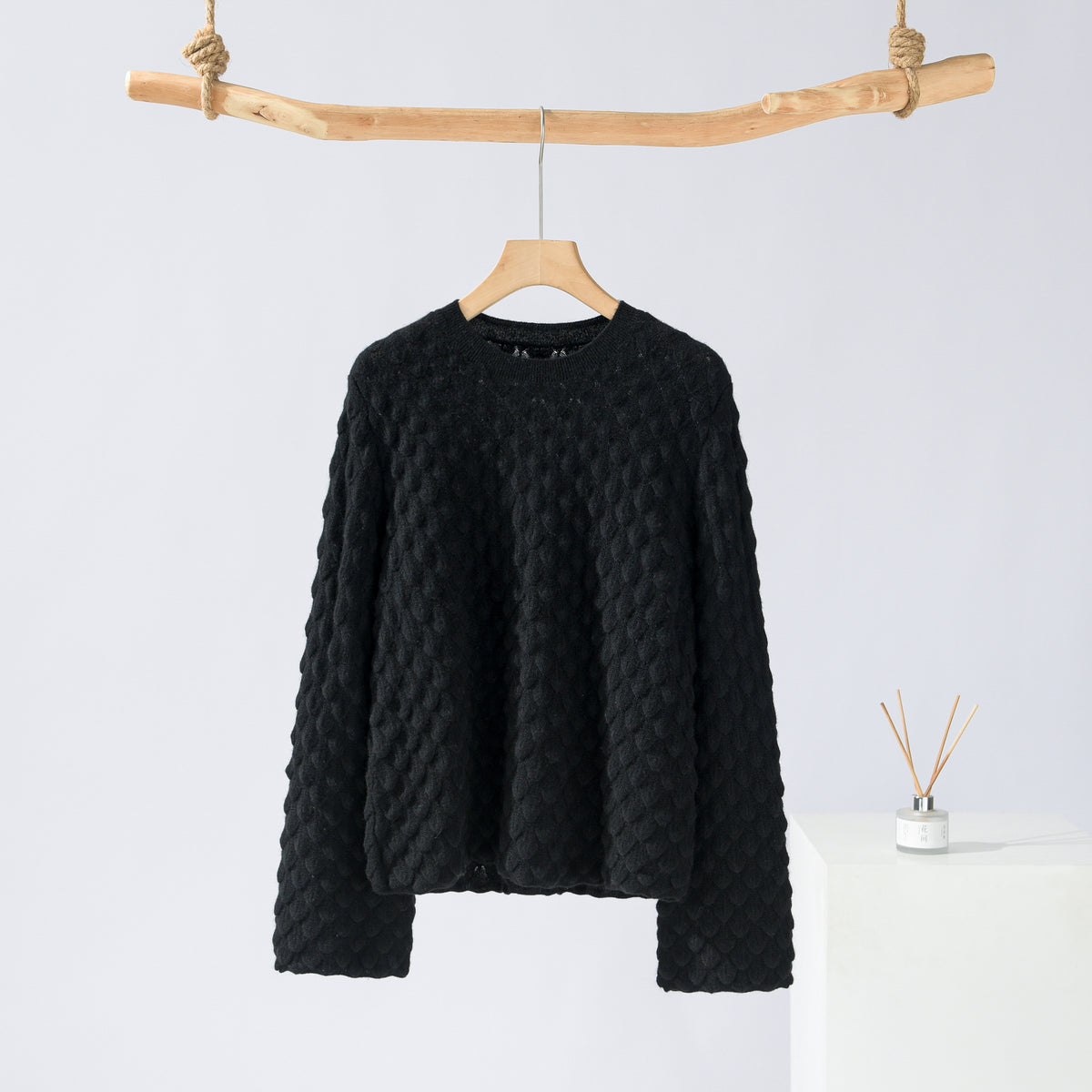 Round Neck Floral Cardigan