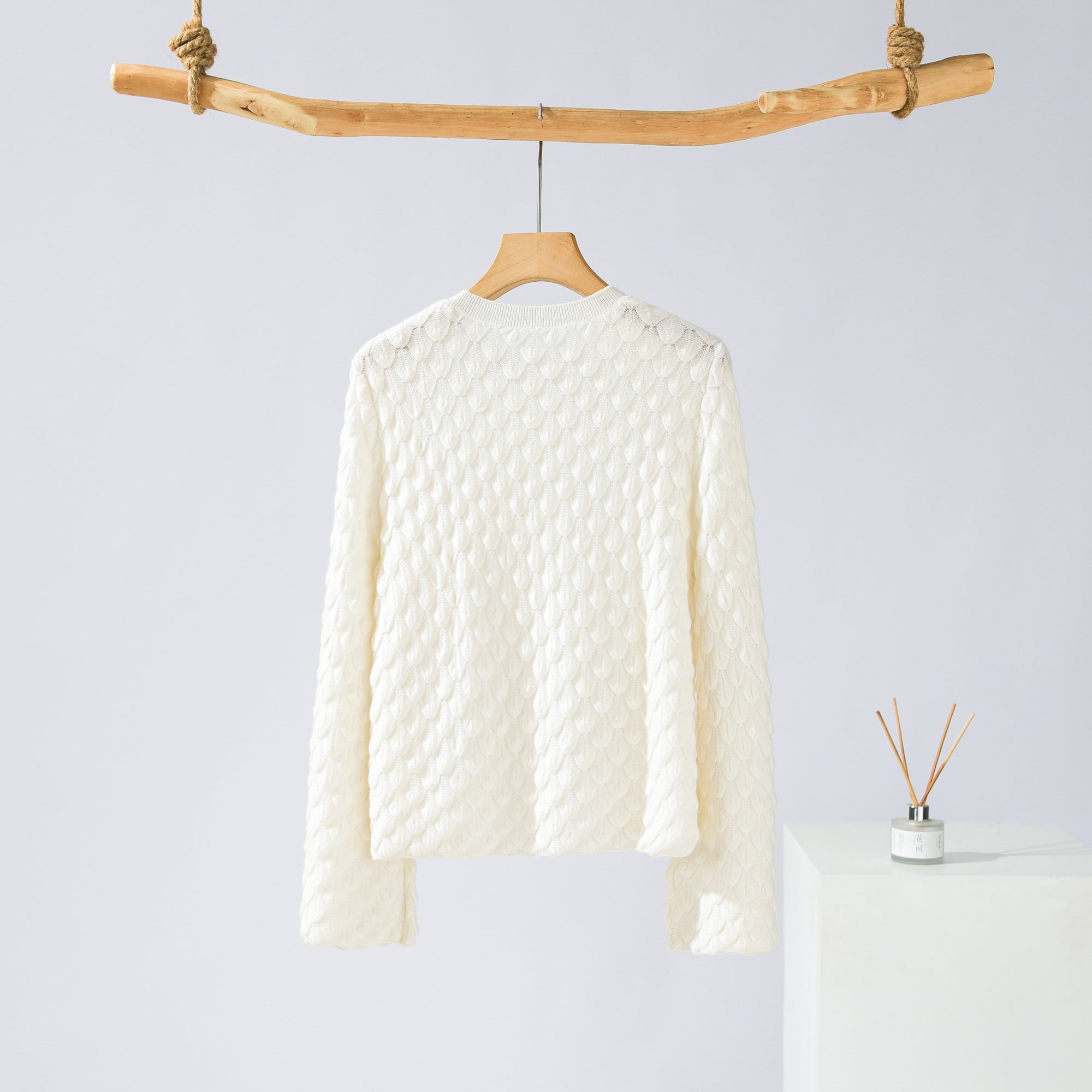 Round Neck Floral Cardigan