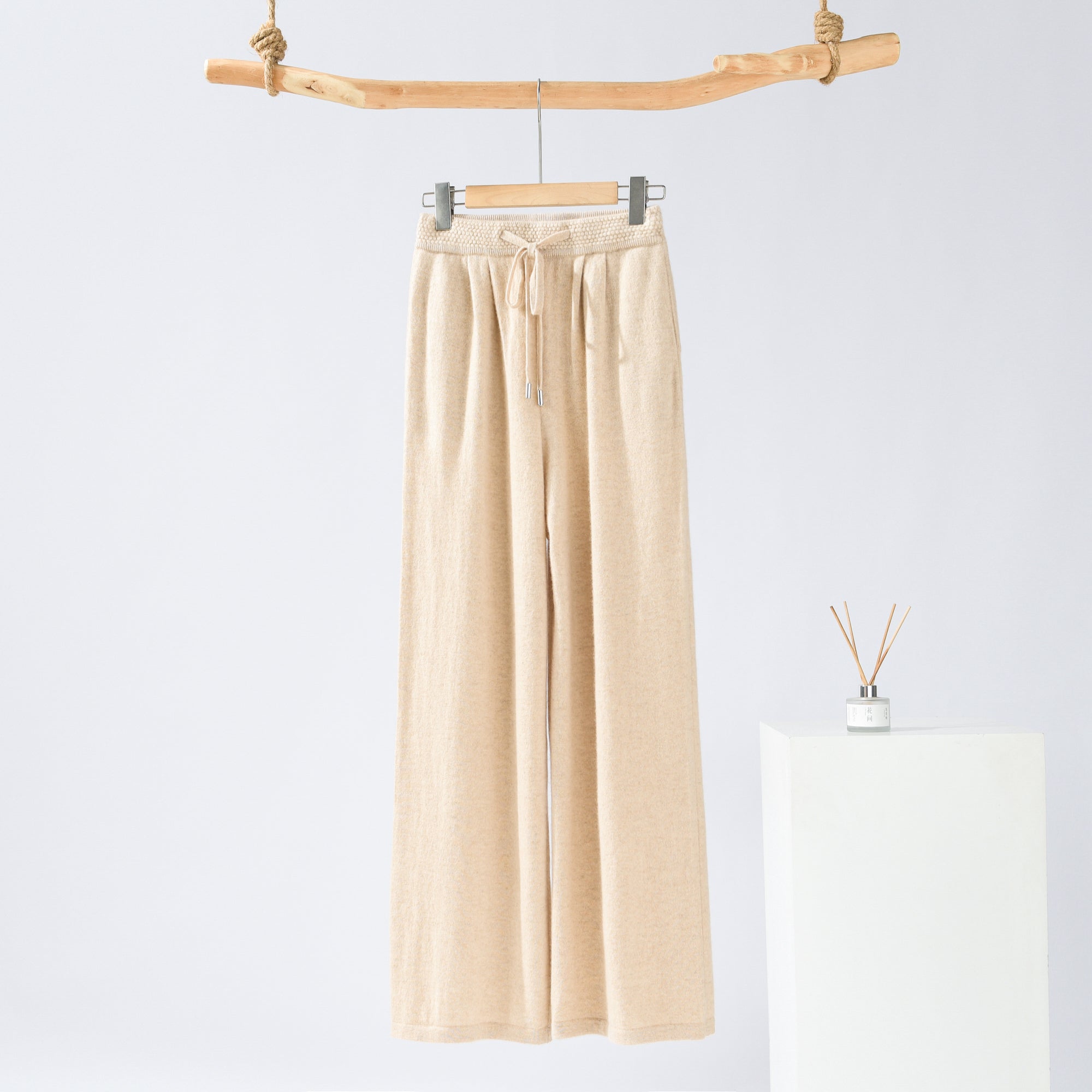 V-neck Short-sleeved Sweater Wide-leg Pants Suit