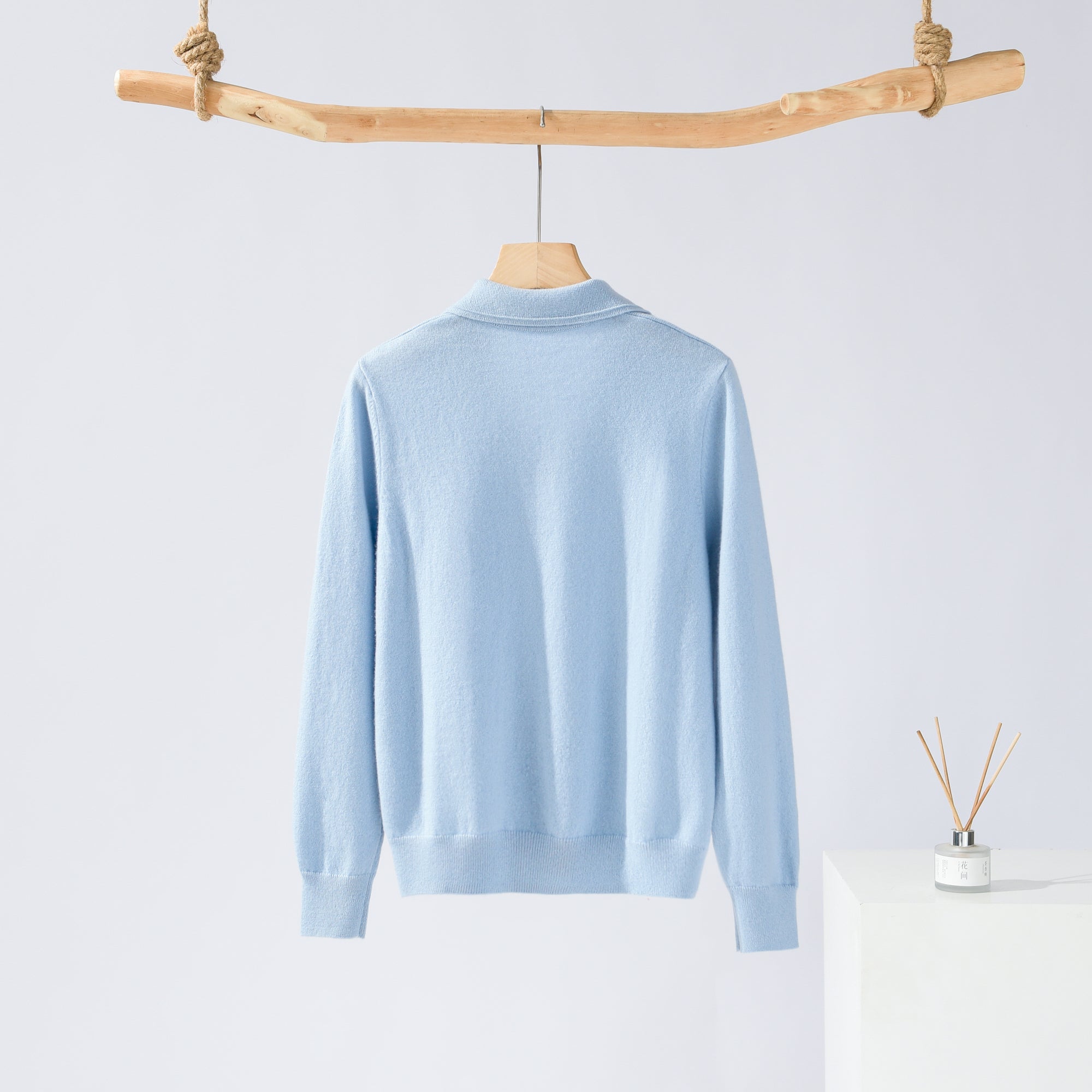 Small Lapel Pullover