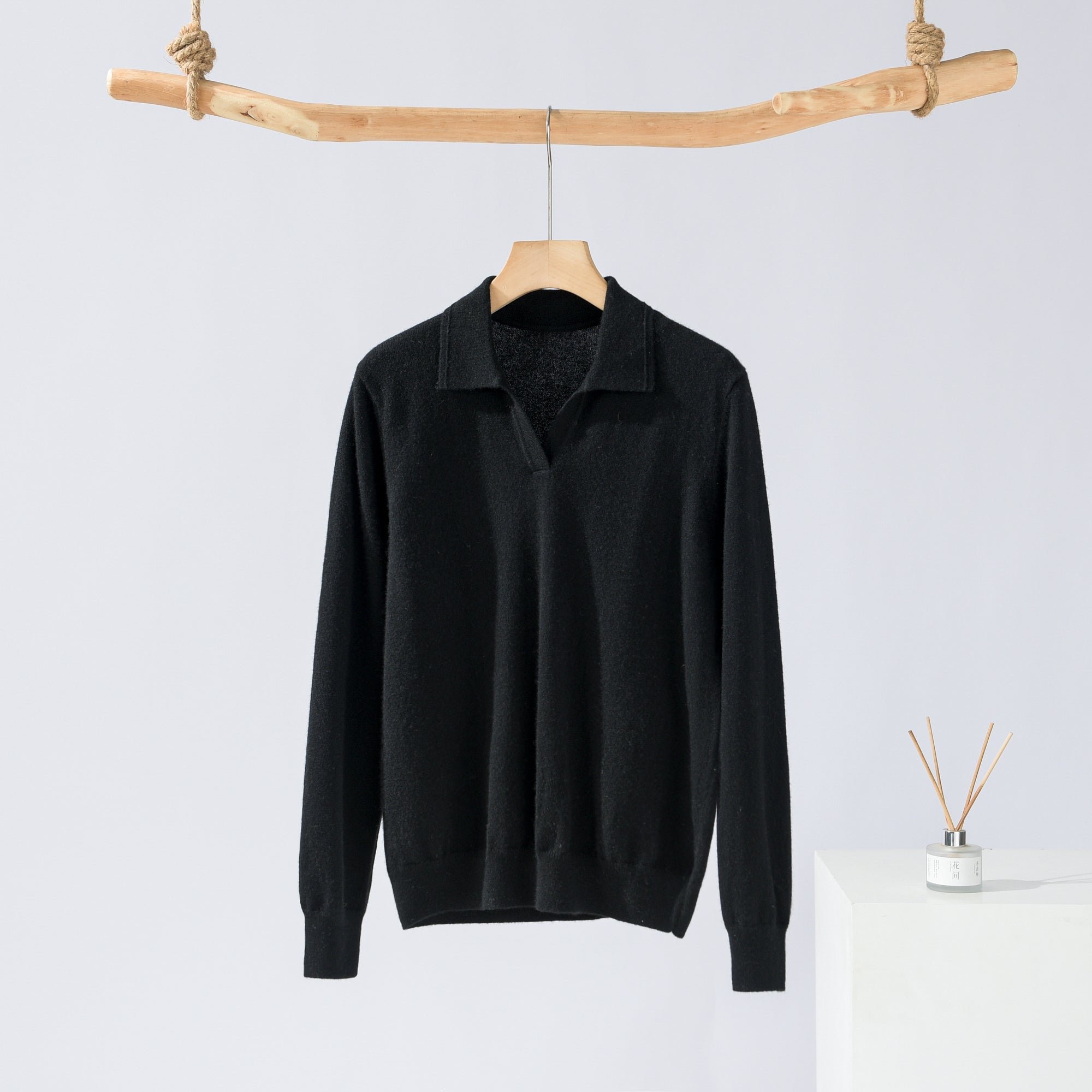 Small Lapel Pullover