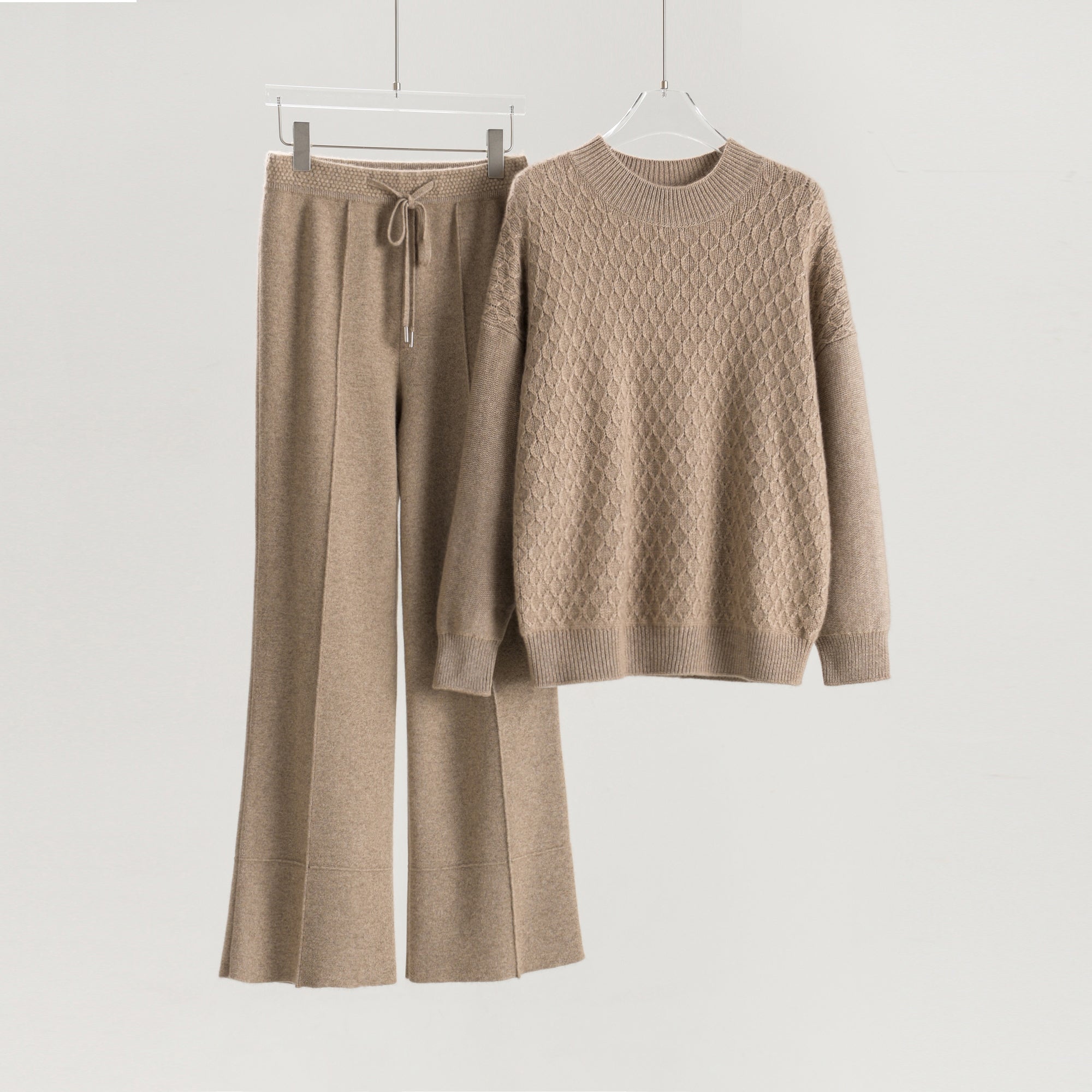 Round Neck Floral Pullover Trousers