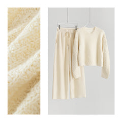 Round Neck Floral Pullover And Pants