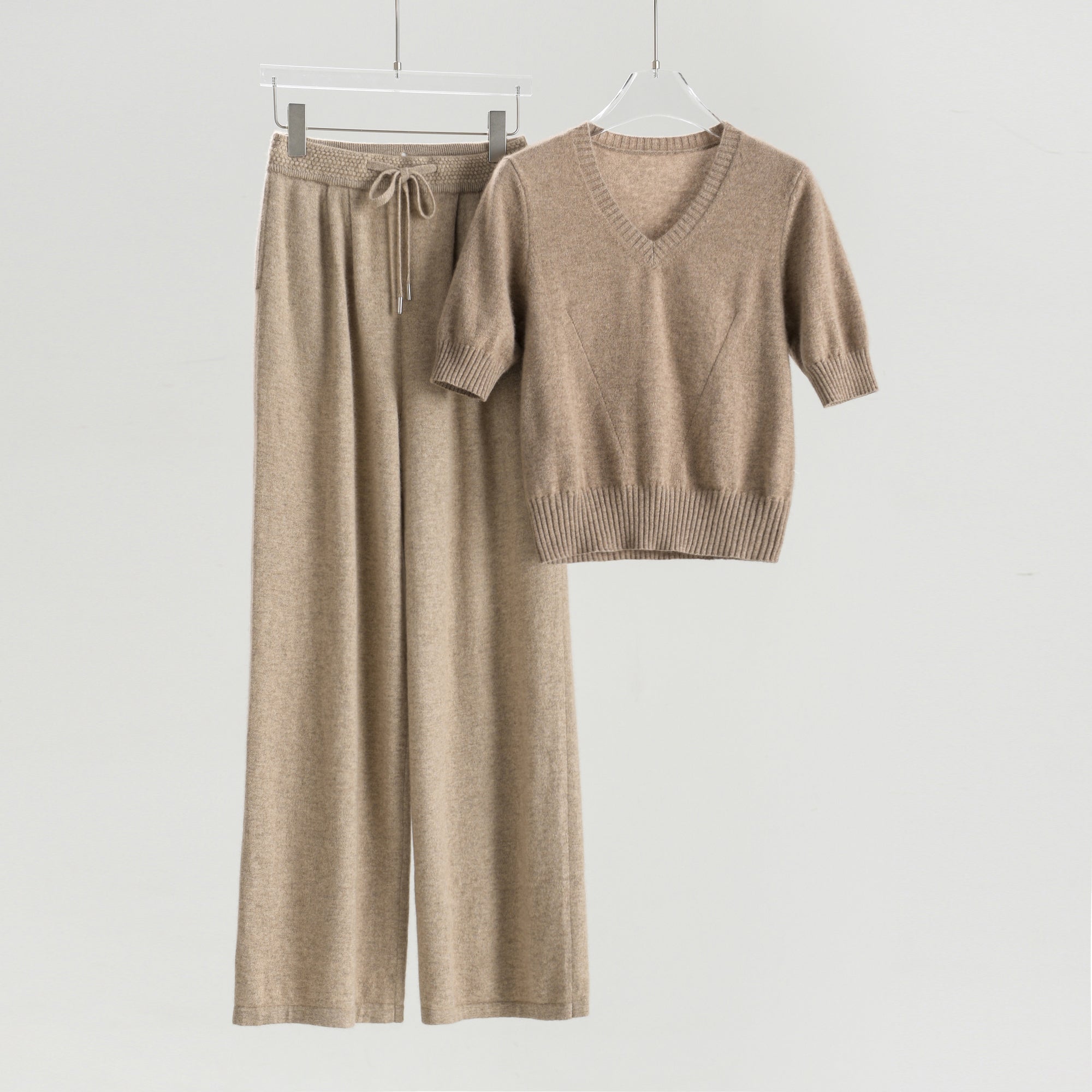 V-neck Short-sleeved Sweater Wide-leg Pants Suit