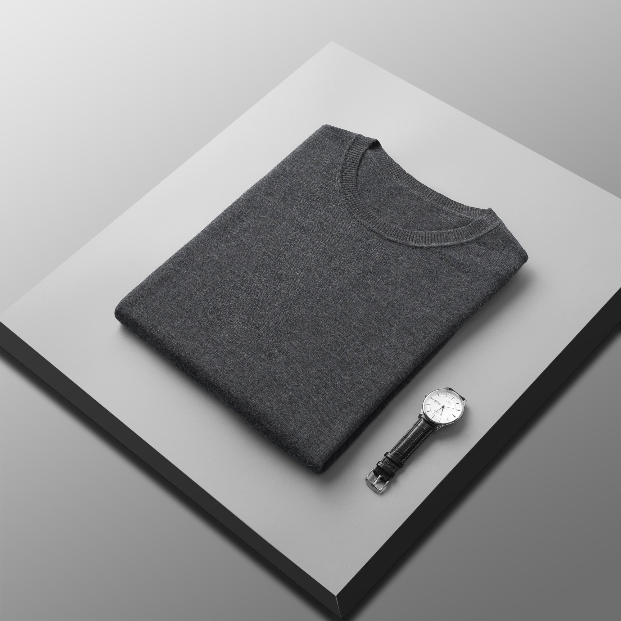 Round Neck Short Sleeves