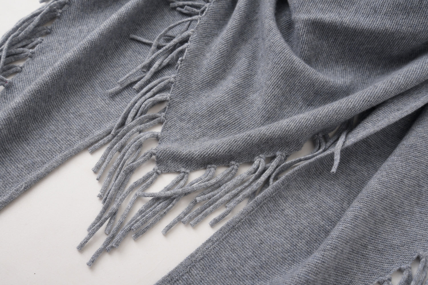Double Reverse Stitch Tassel Shawl