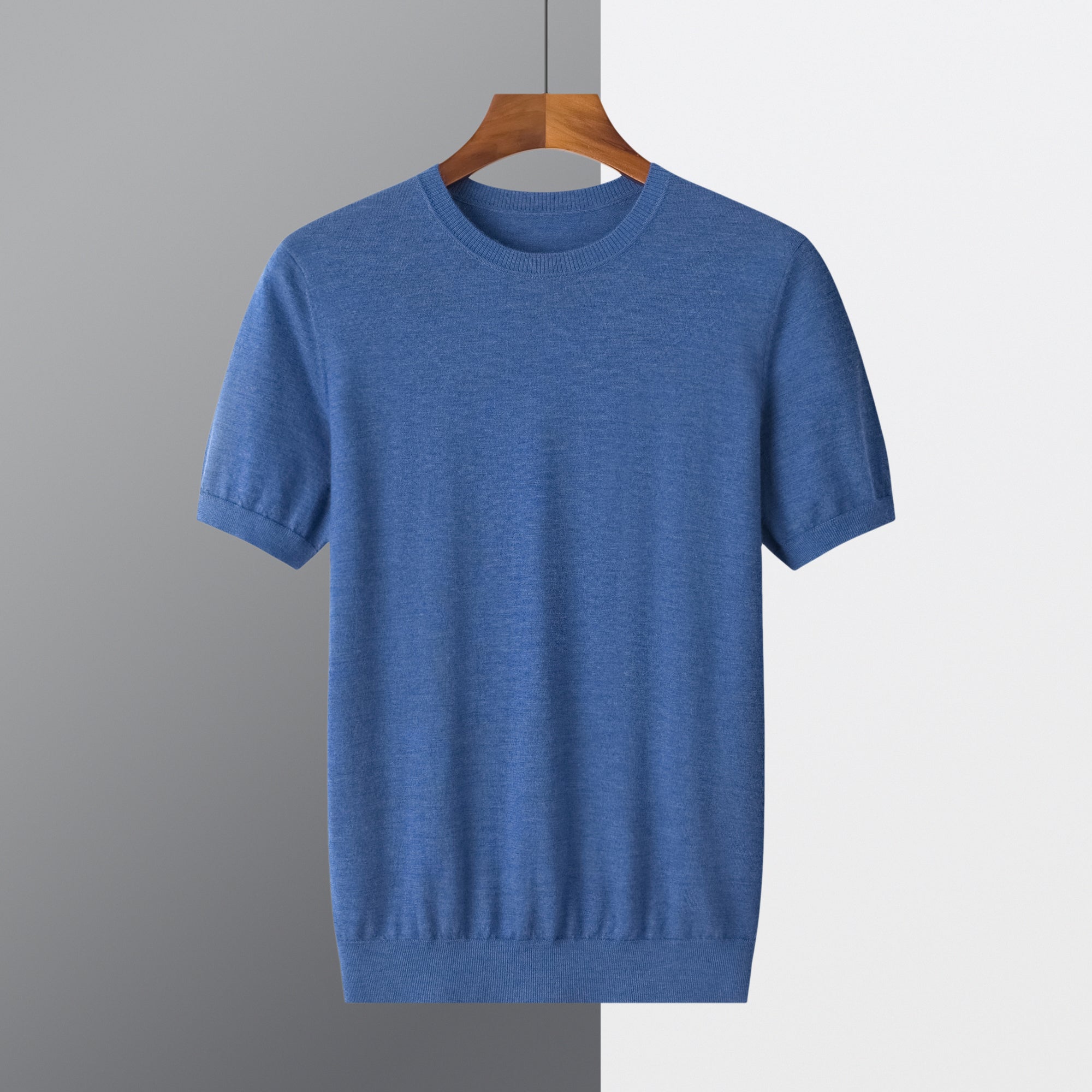 Round Neck Short Sleeves