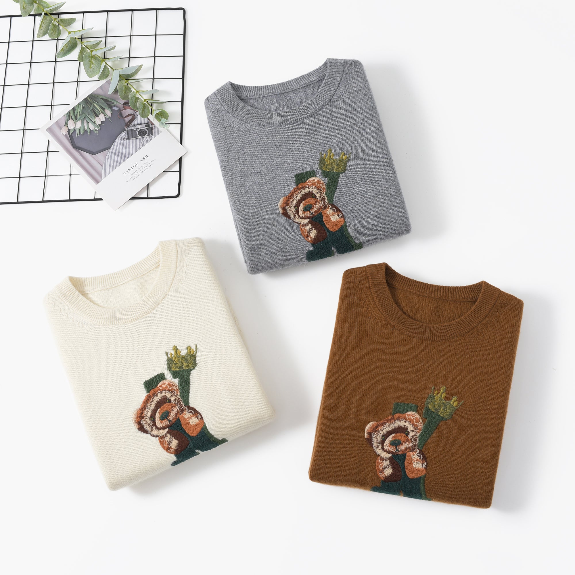 Round Neck Thickened Decorative Cashmere Sweater